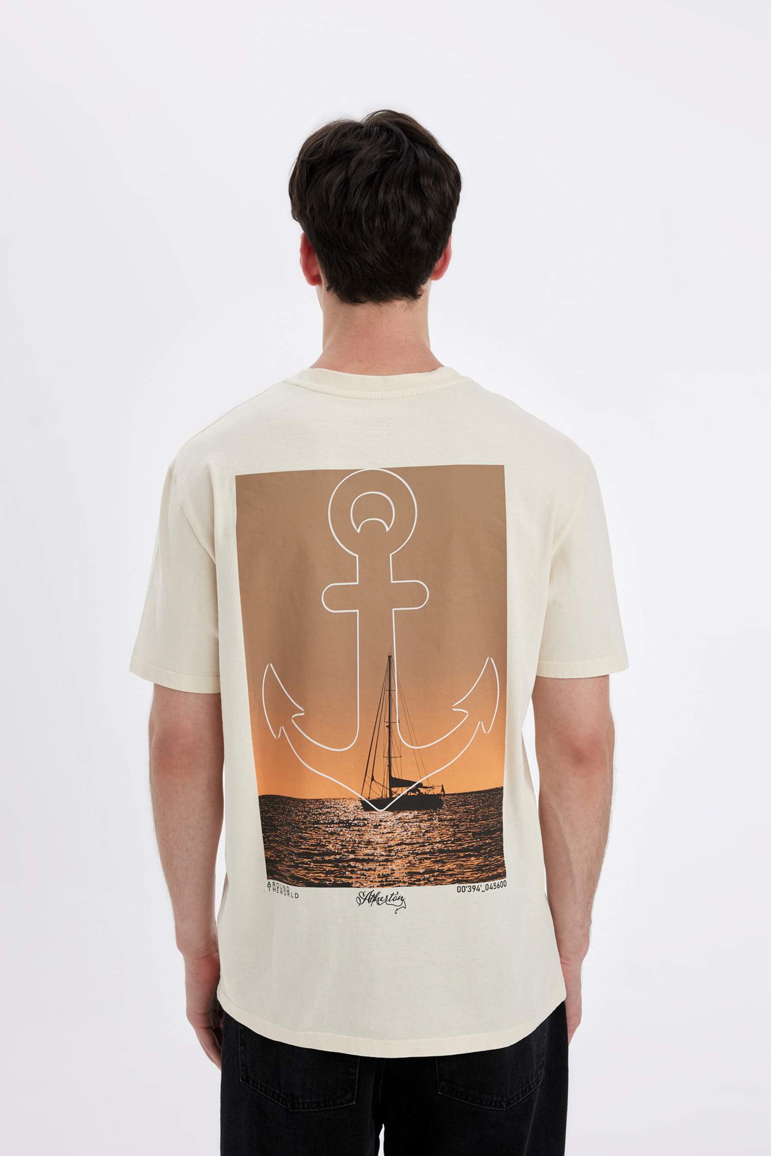 Regular Fit Crew Neck Printed Short Sleeve T-Shirt