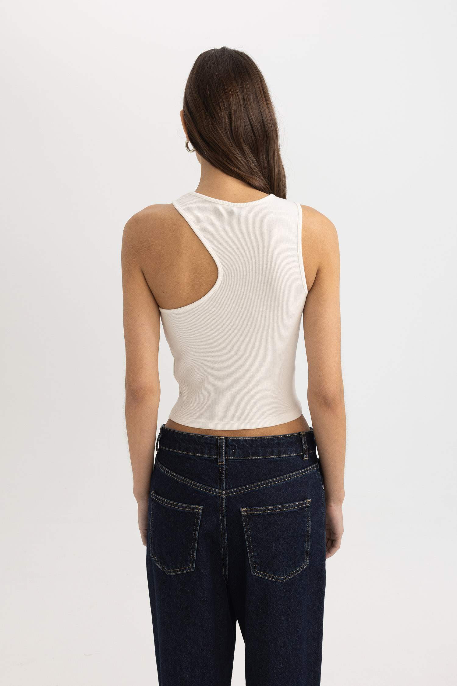 Slim Fit Camisole Crew Neck Tank Top