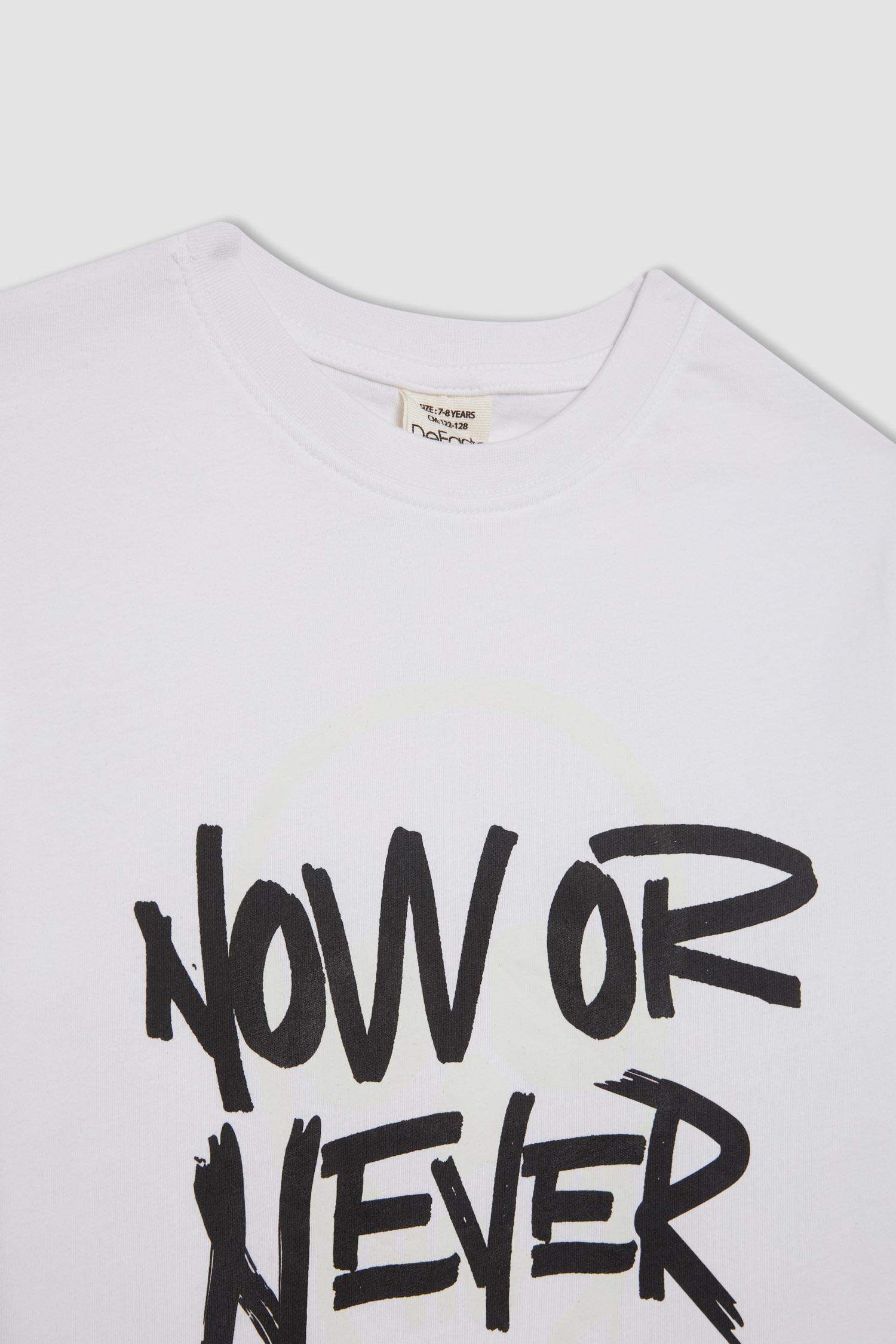 تيشيرت ولادي قصة عادية بياخة مستديرة متغير اللون