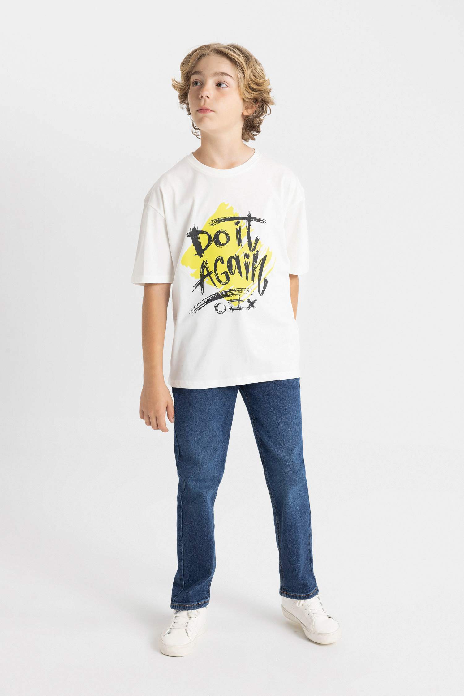 Boy Oversize Fit Crew Neck Printed T-Shirt