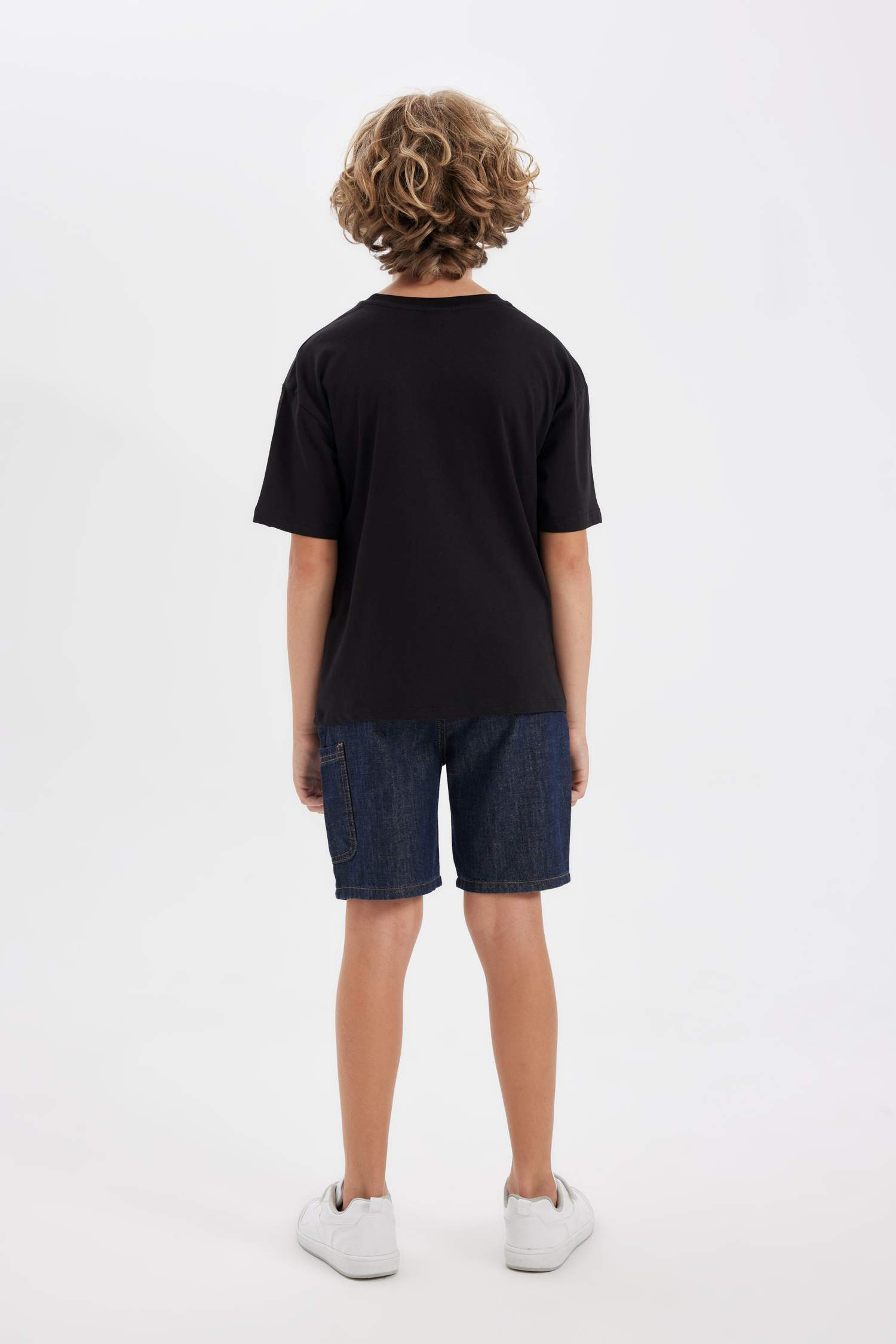 Boy Oversize Fit Crew Neck Printed T-Shirt