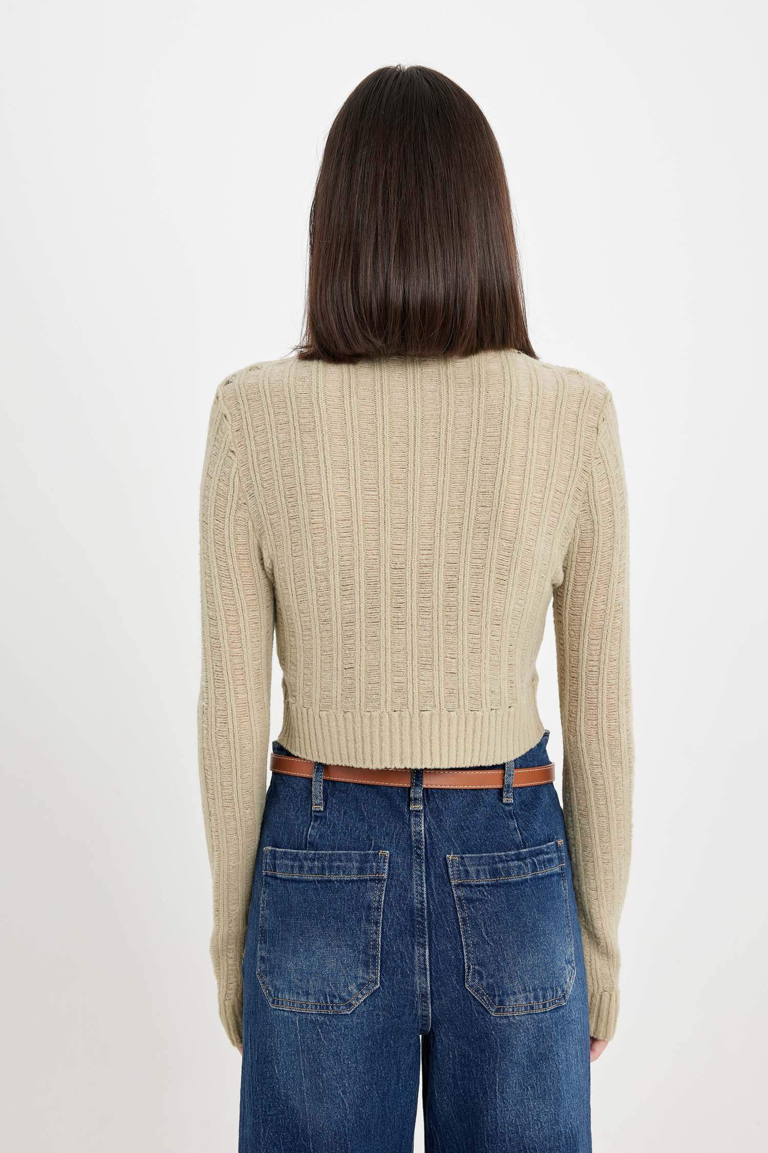 Regular Fit Crop Bisiklet Yaka Örgü Delikli Triko Kazak