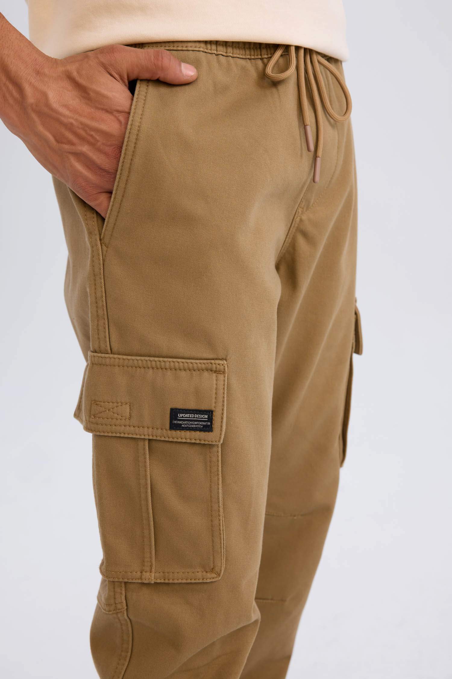 Regular Fit Jogger Cargo Pants