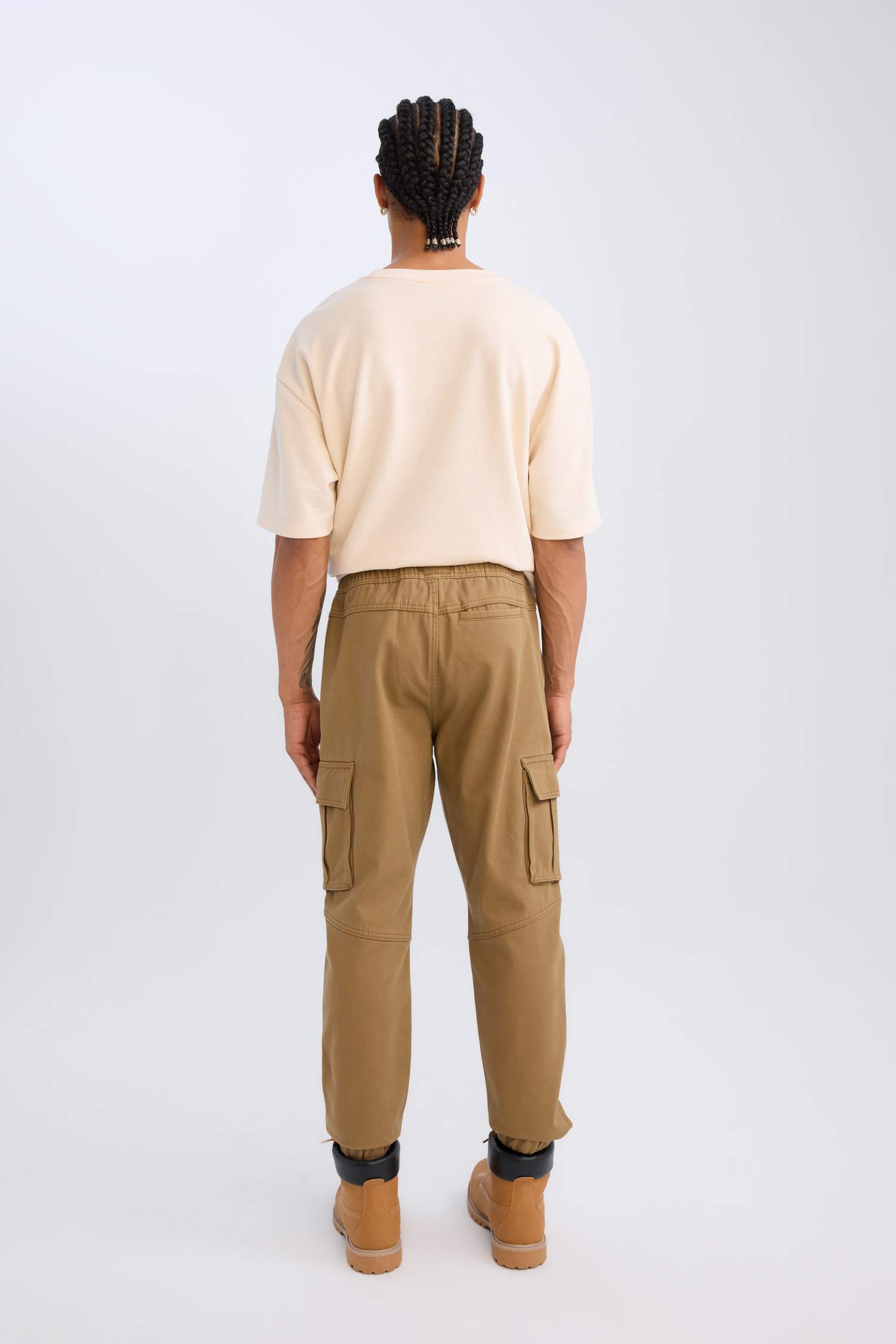 Regular Fit Jogger Cargo Pants