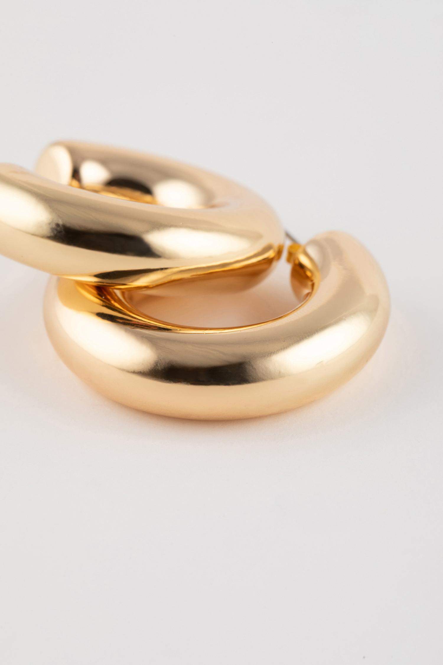 Woman Hoop Gold Earrings