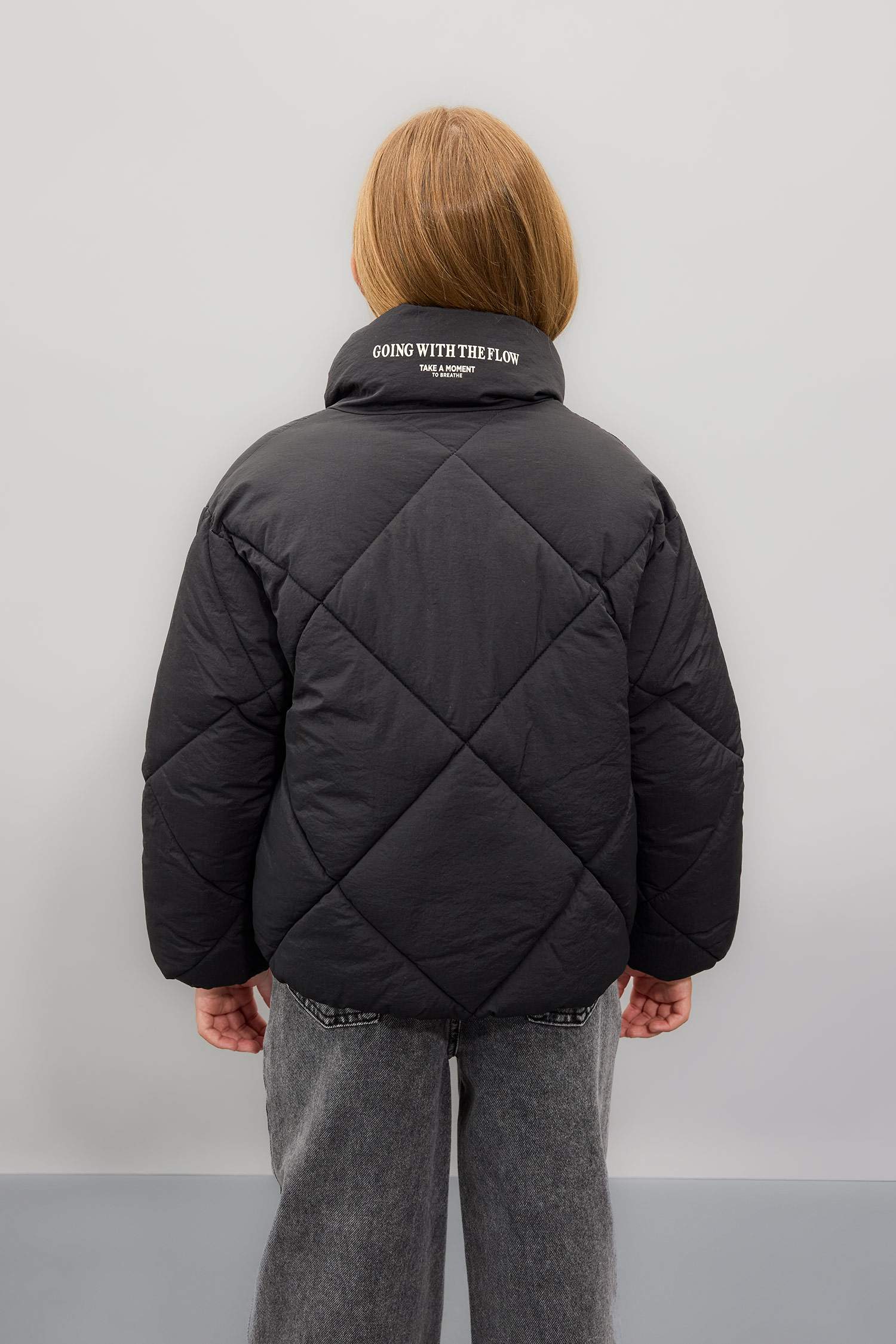 Kız Çocuk Su Geçirmez Şişme Mont Dik Yaka Cepli Fermuarlı