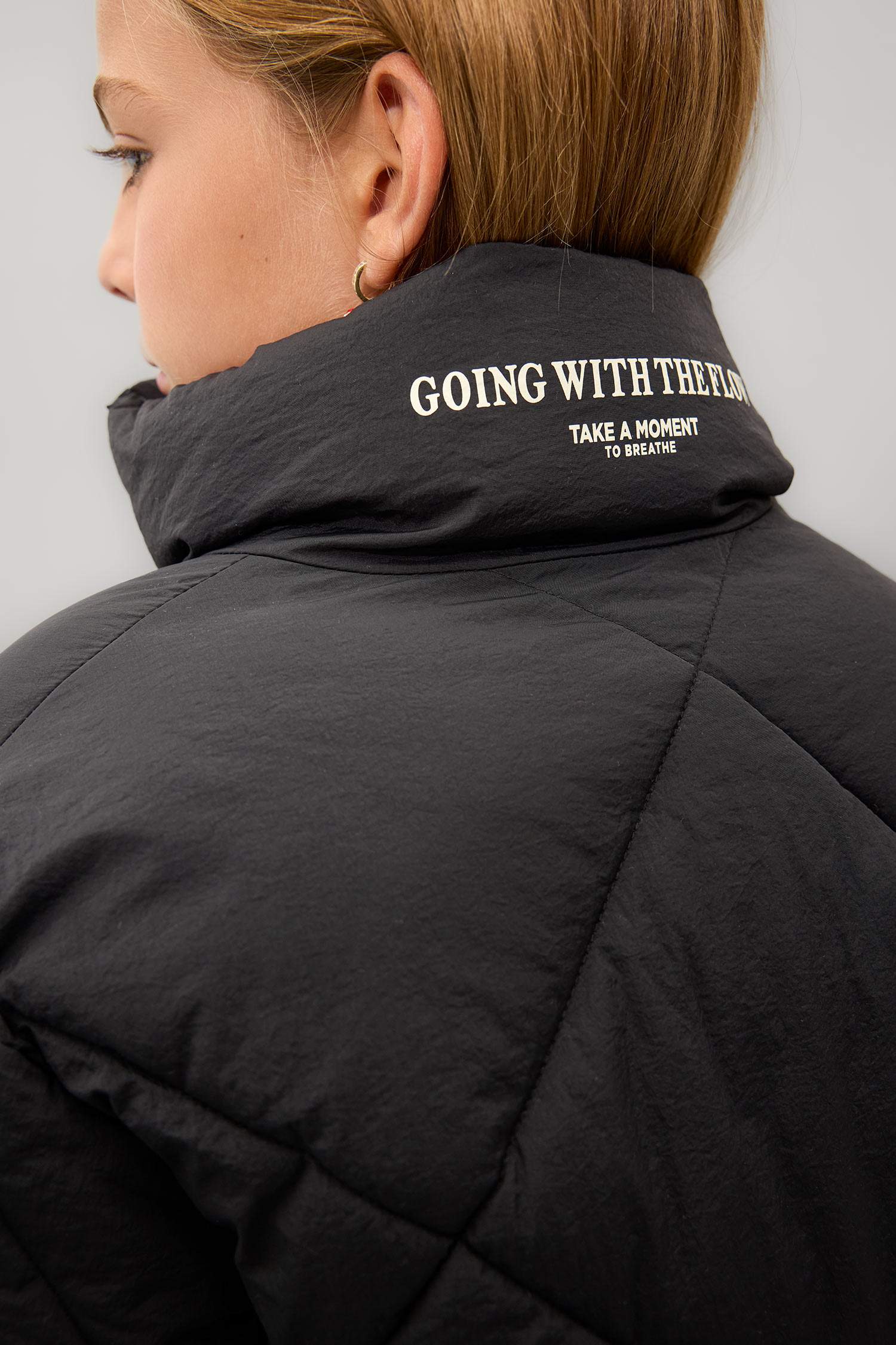 Kız Çocuk Su Geçirmez Şişme Mont Dik Yaka Cepli Fermuarlı