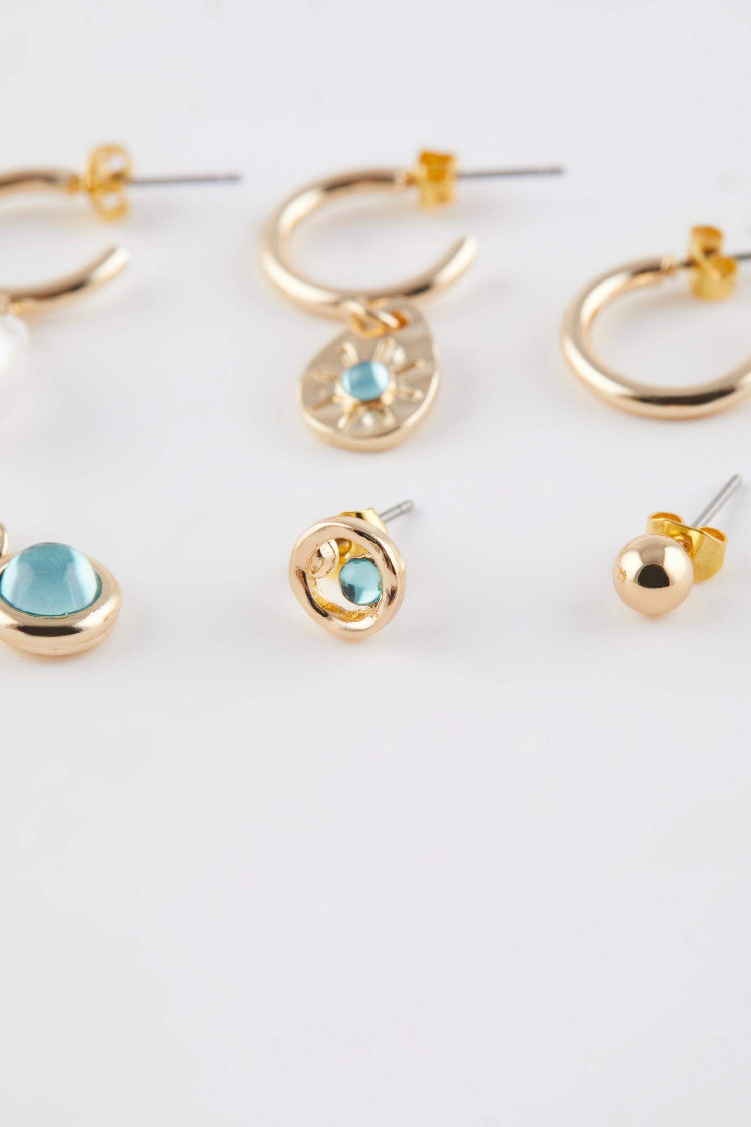 حلق حريمي ذهبي بحجر - 6 قطع