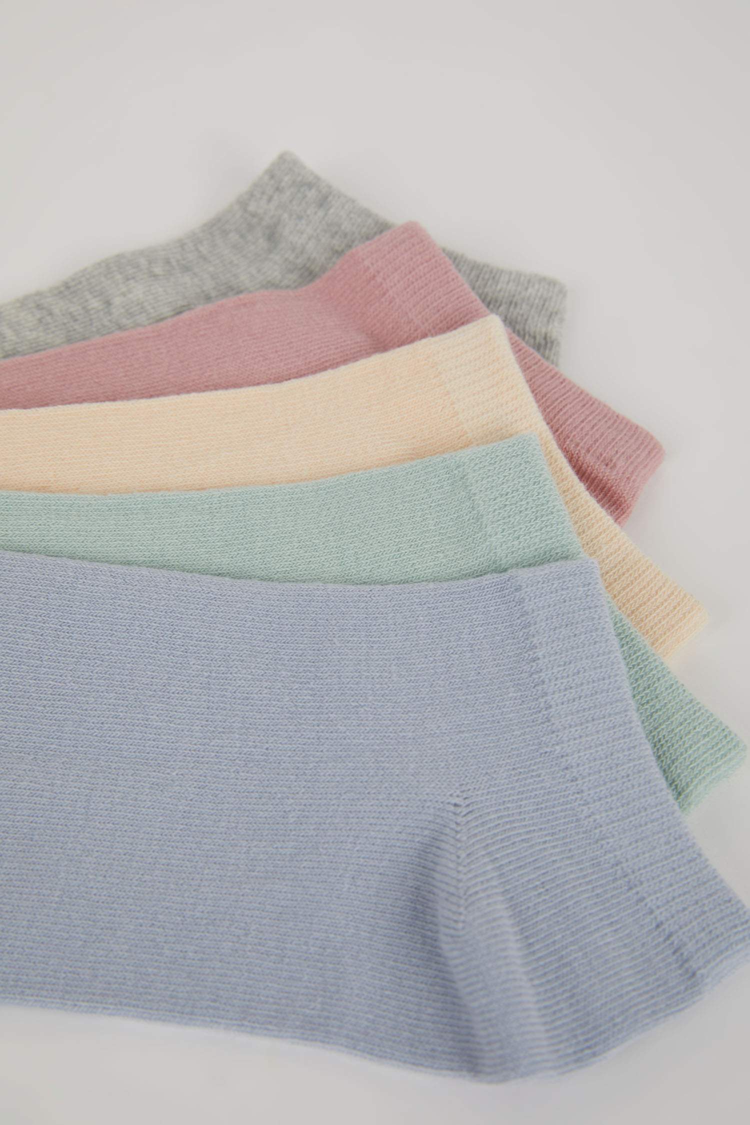 Woman 5 Piece Short Socks