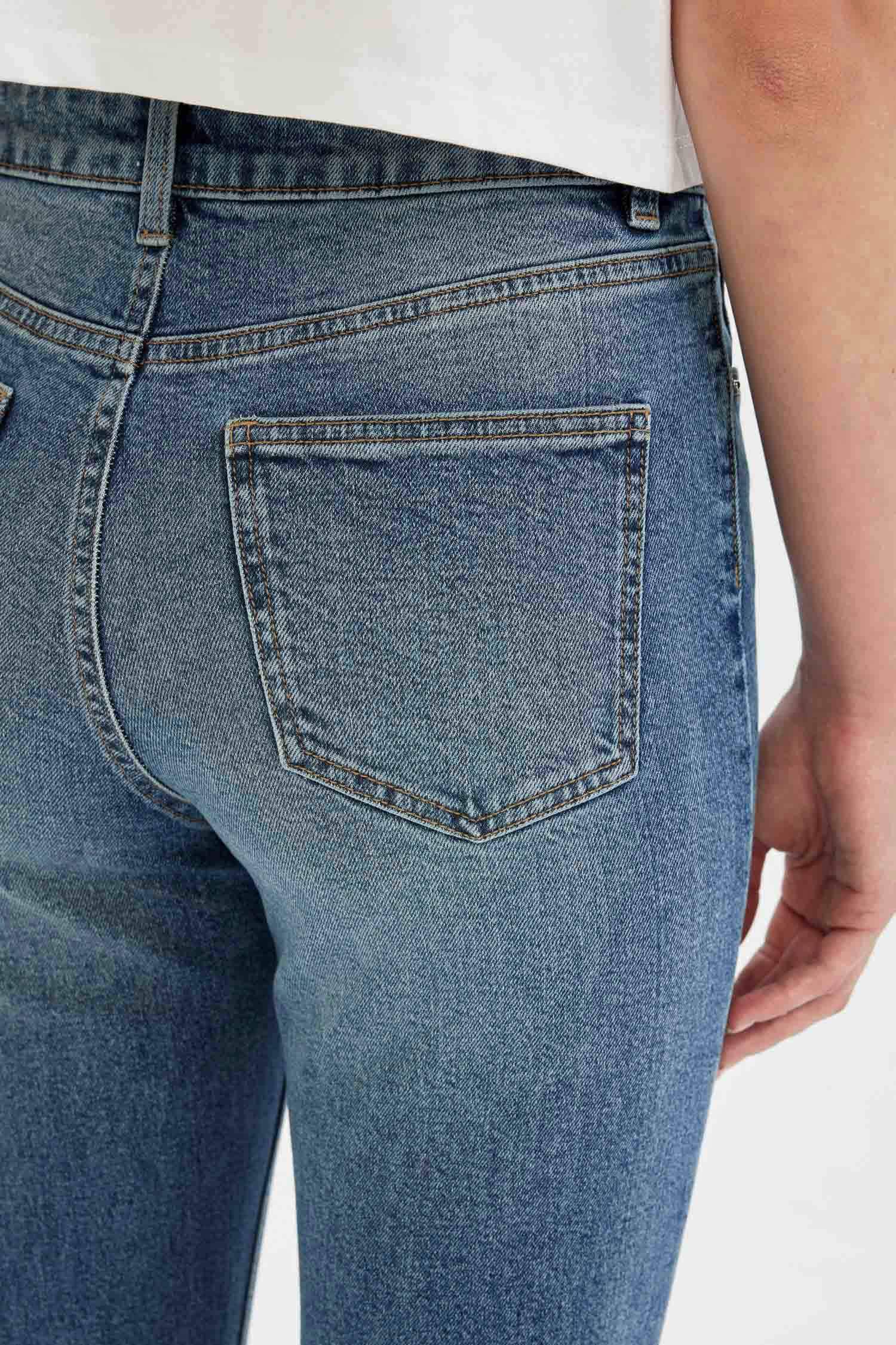 Mary Vintage Straight Fit Yüksek Bel Paça Ucu Kesik Bilek Boy Jean Yıkamalı Pantolon