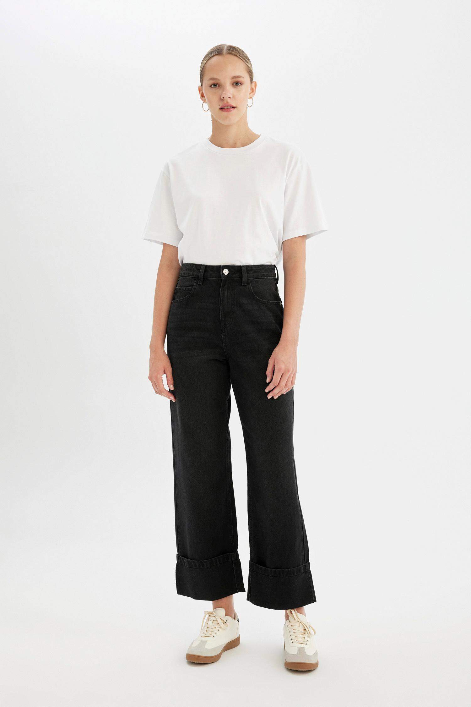 Relax Fit High Waist Ankle Length Jeans