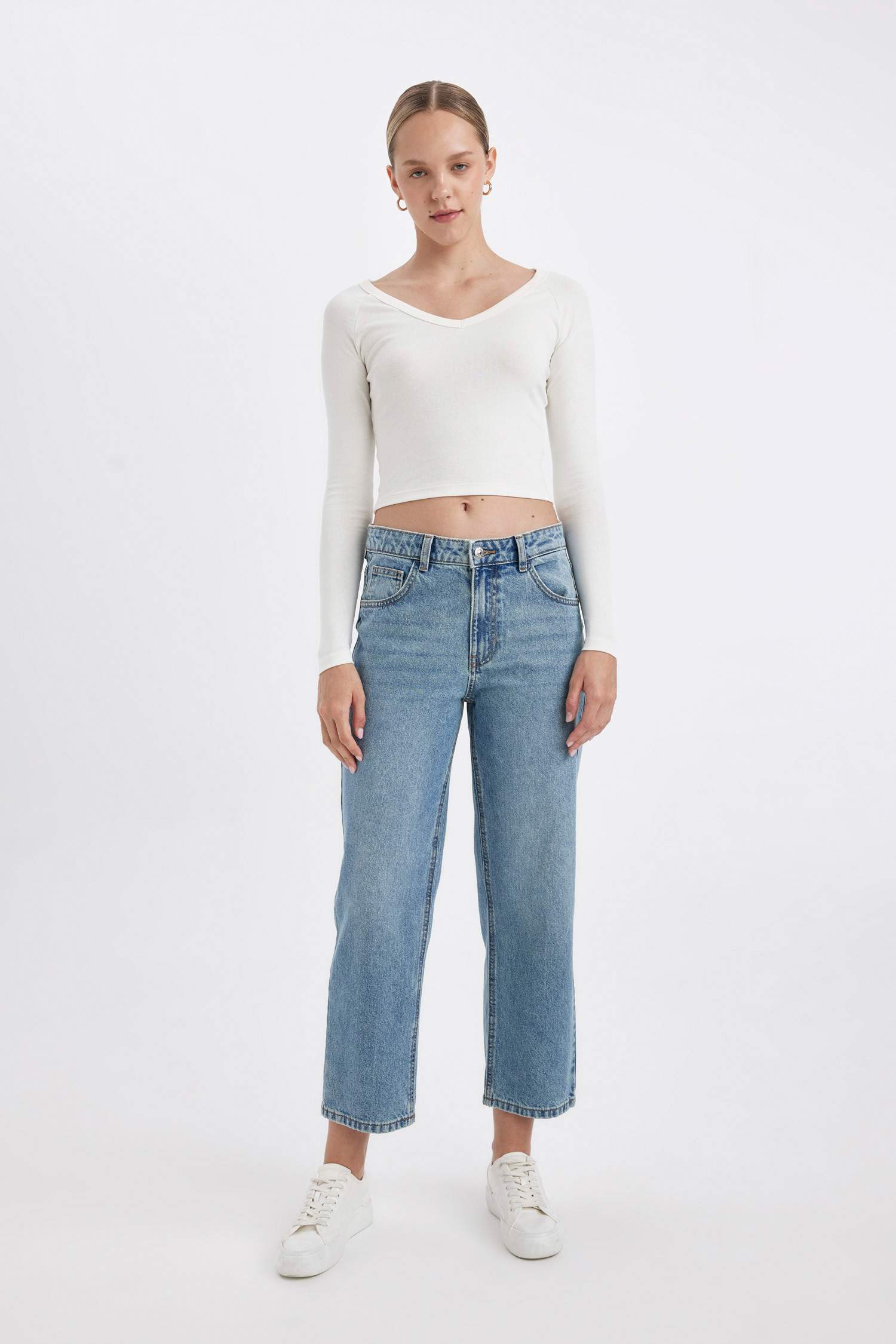 بنطرون جينز بوي فريند بخصر عالي