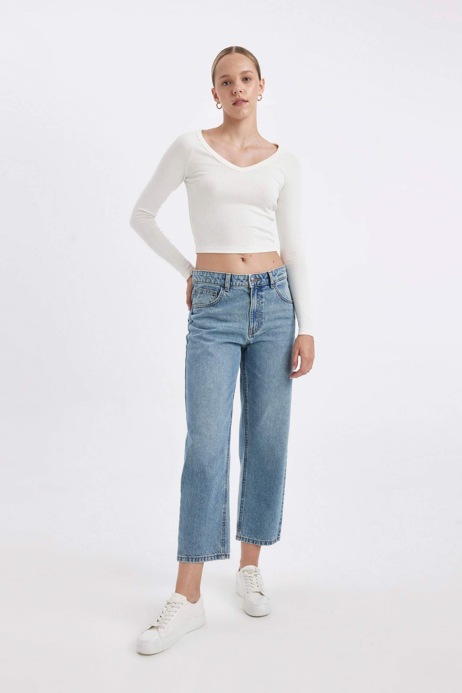 بنطرون جينز بوي فريند بخصر عالي