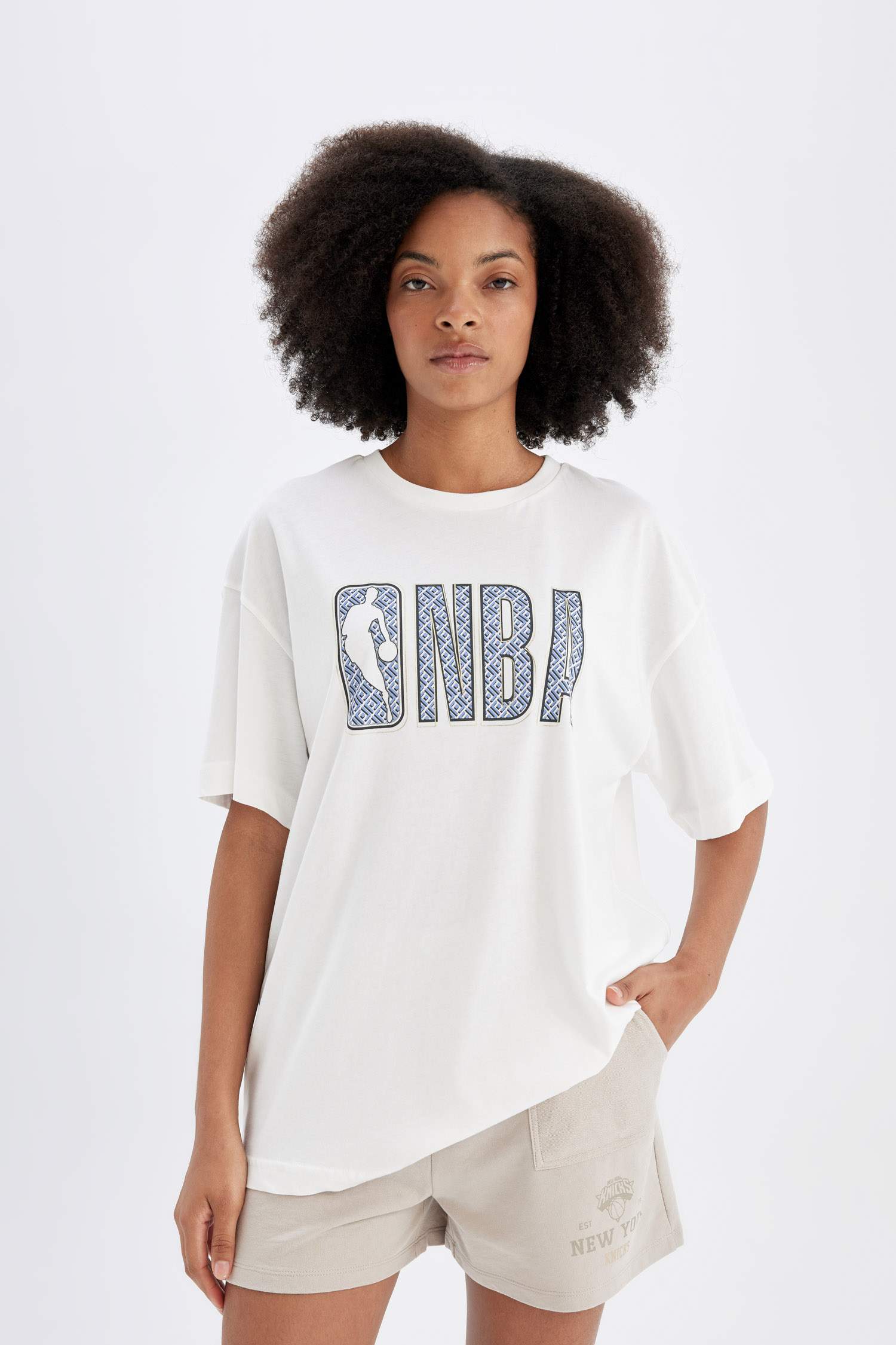 T-Shirt NBA Oversize à Manches Courtes De DefactoFit
