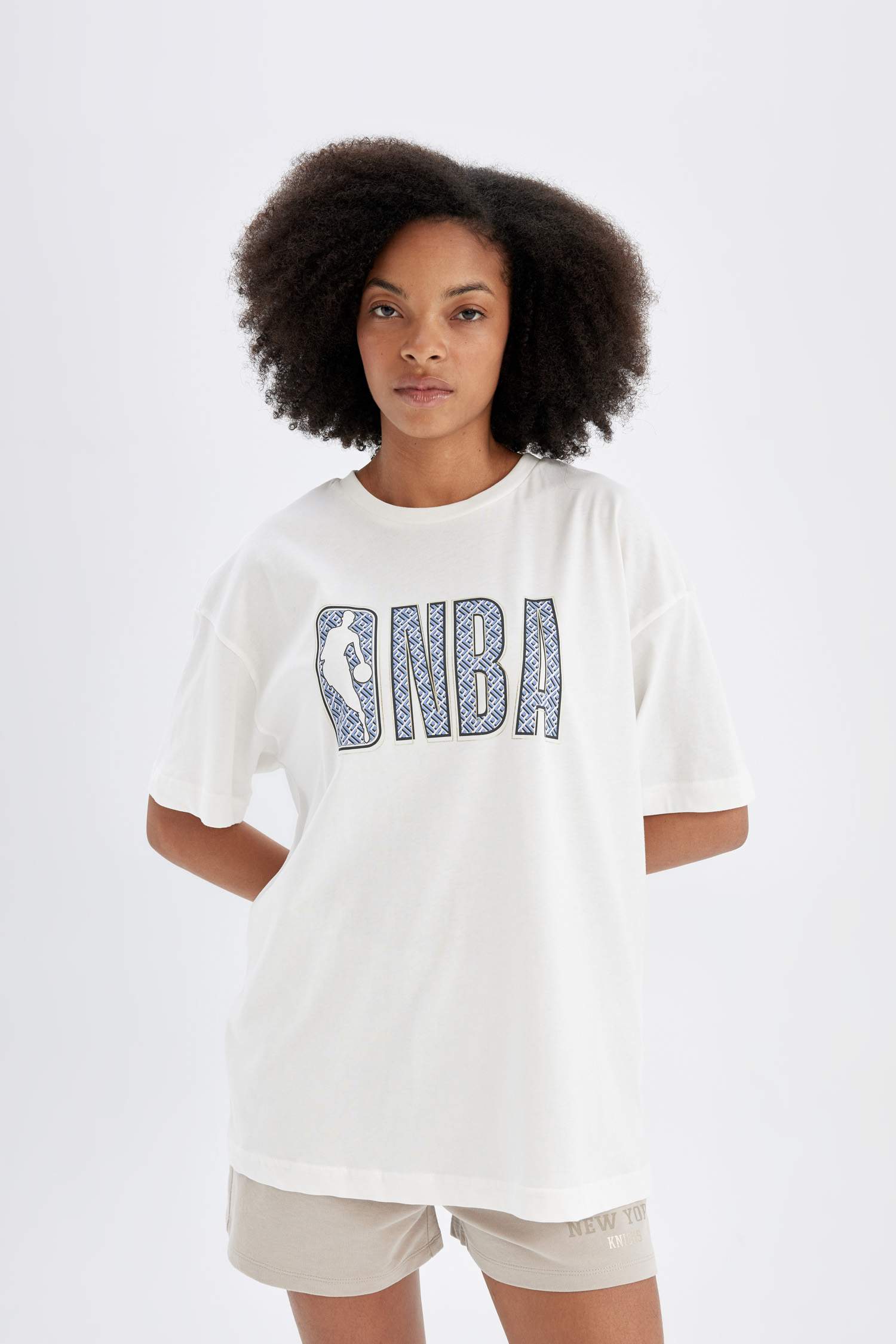 T-Shirt NBA Oversize à Manches Courtes De DefactoFit