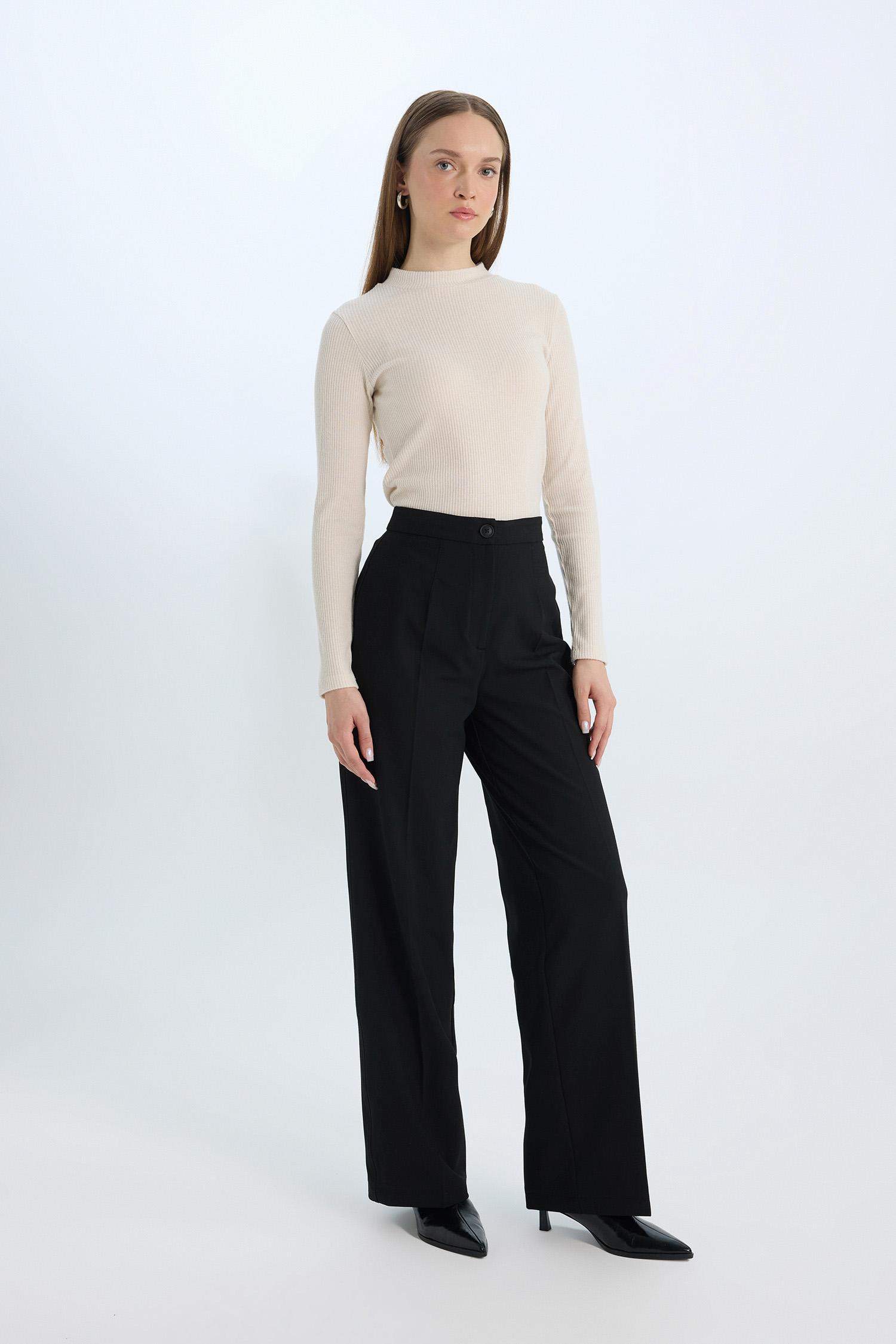 Afra x Defacto Wide Leg Kumaş Pantolon Yüksek Bel Standart Boy Basic Düz