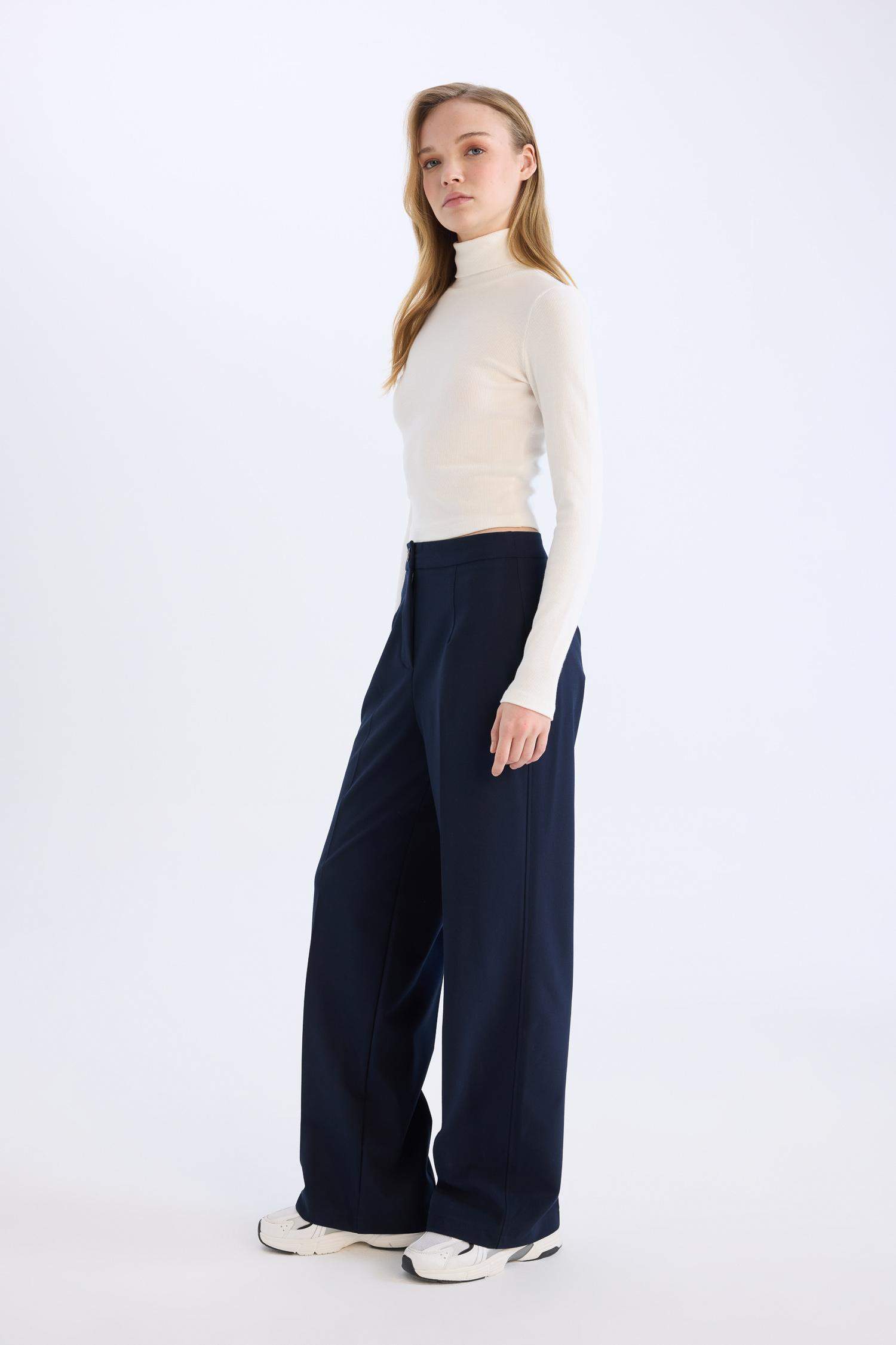 سروال واسع بخصر عالي