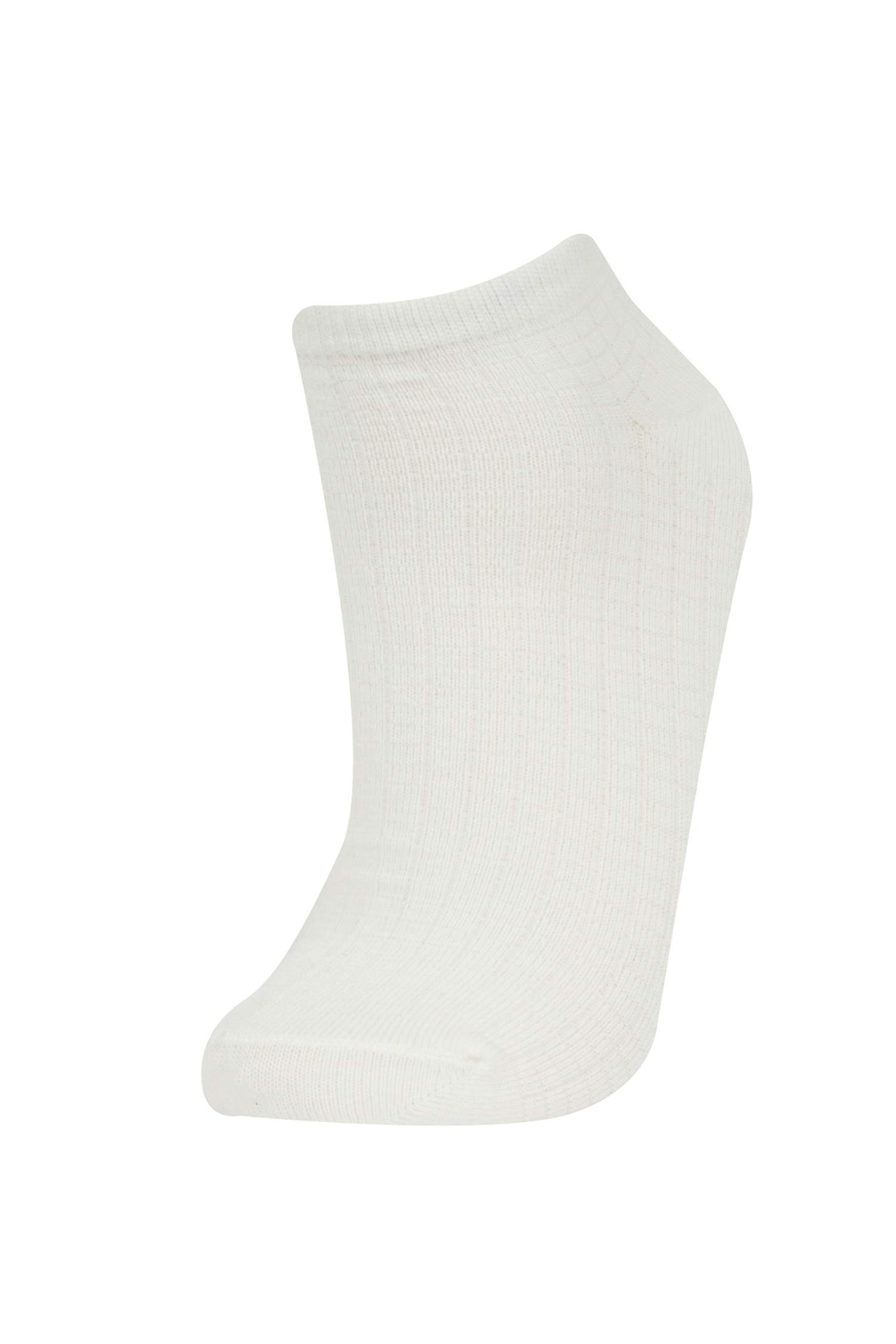 جوارب نسائية قصيرة غير مرئية من 3 قطع