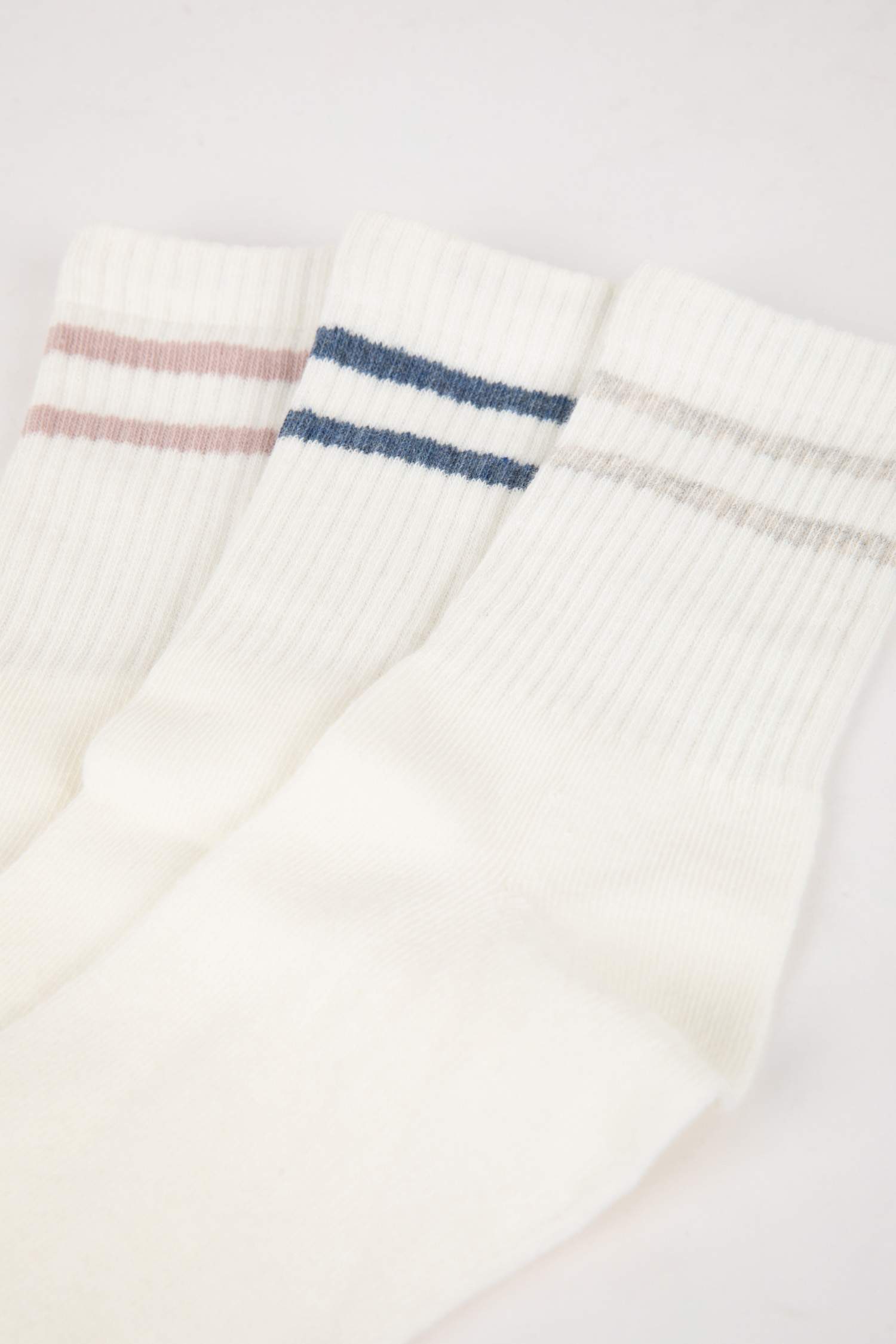 Woman 3 Piece Cotton Long Socks