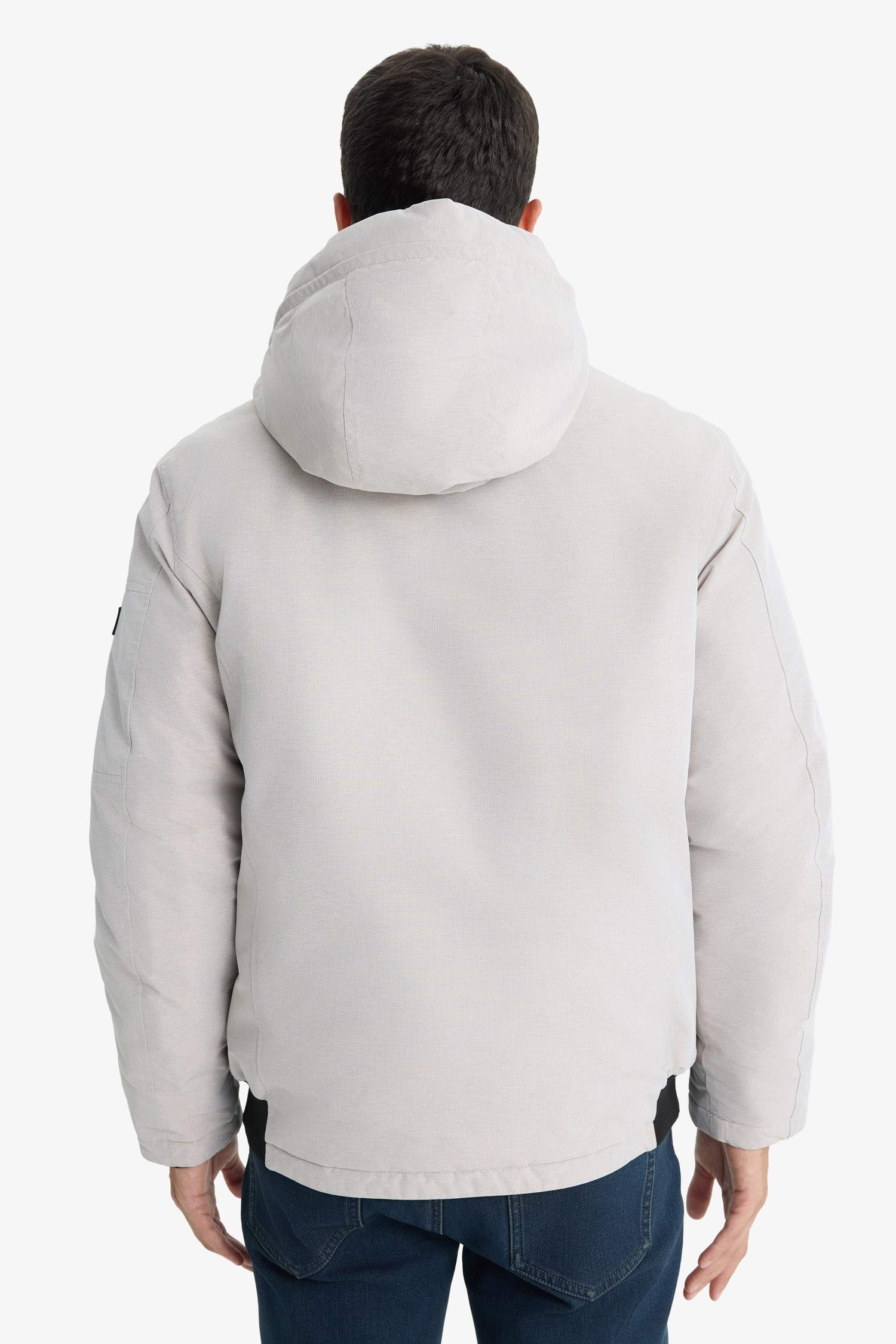 جاكيت بامب قصة عادية بكابيشون