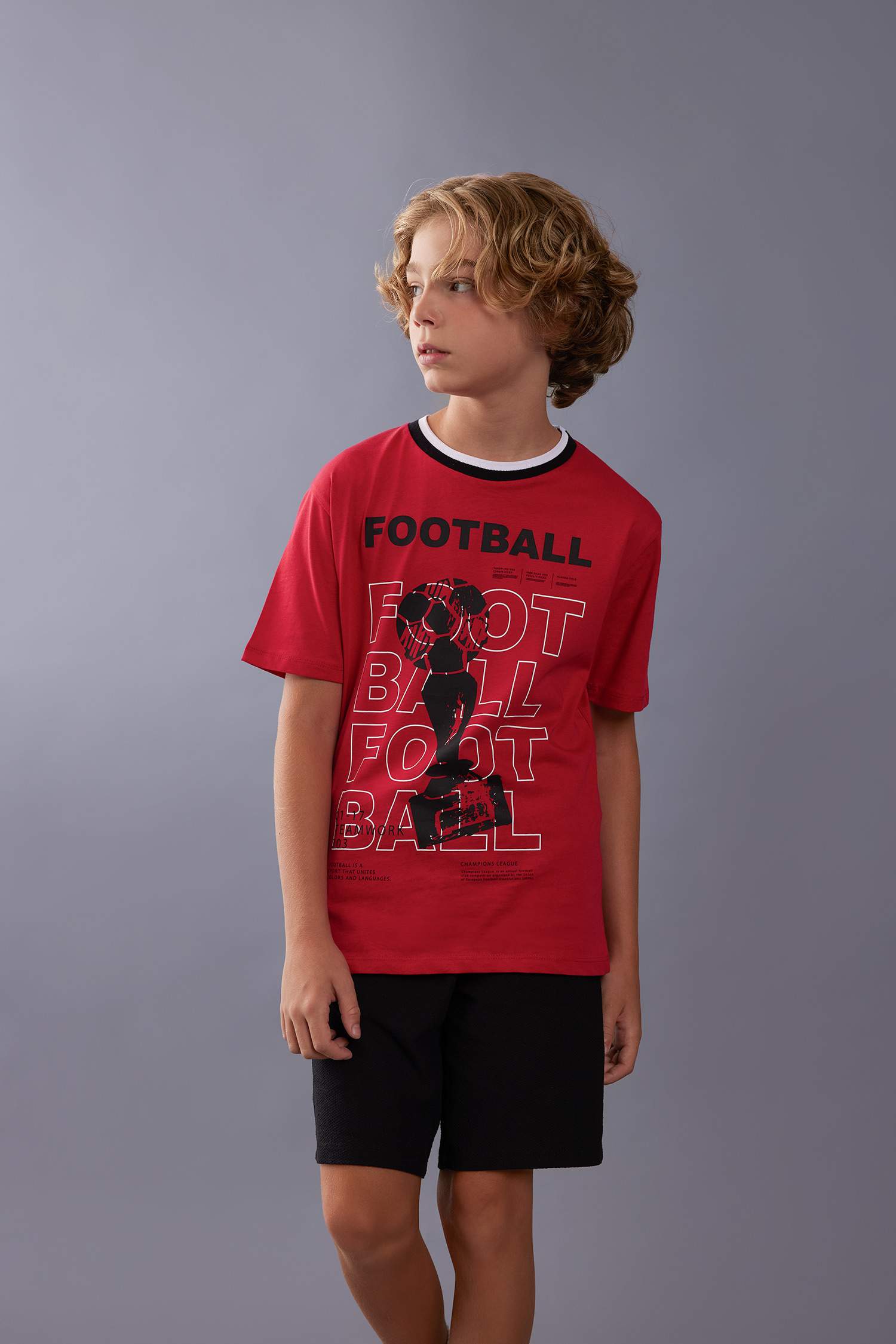 Erkek Çocuk Bisiklet Yaka Baskılı Kısa Kollu Tişört