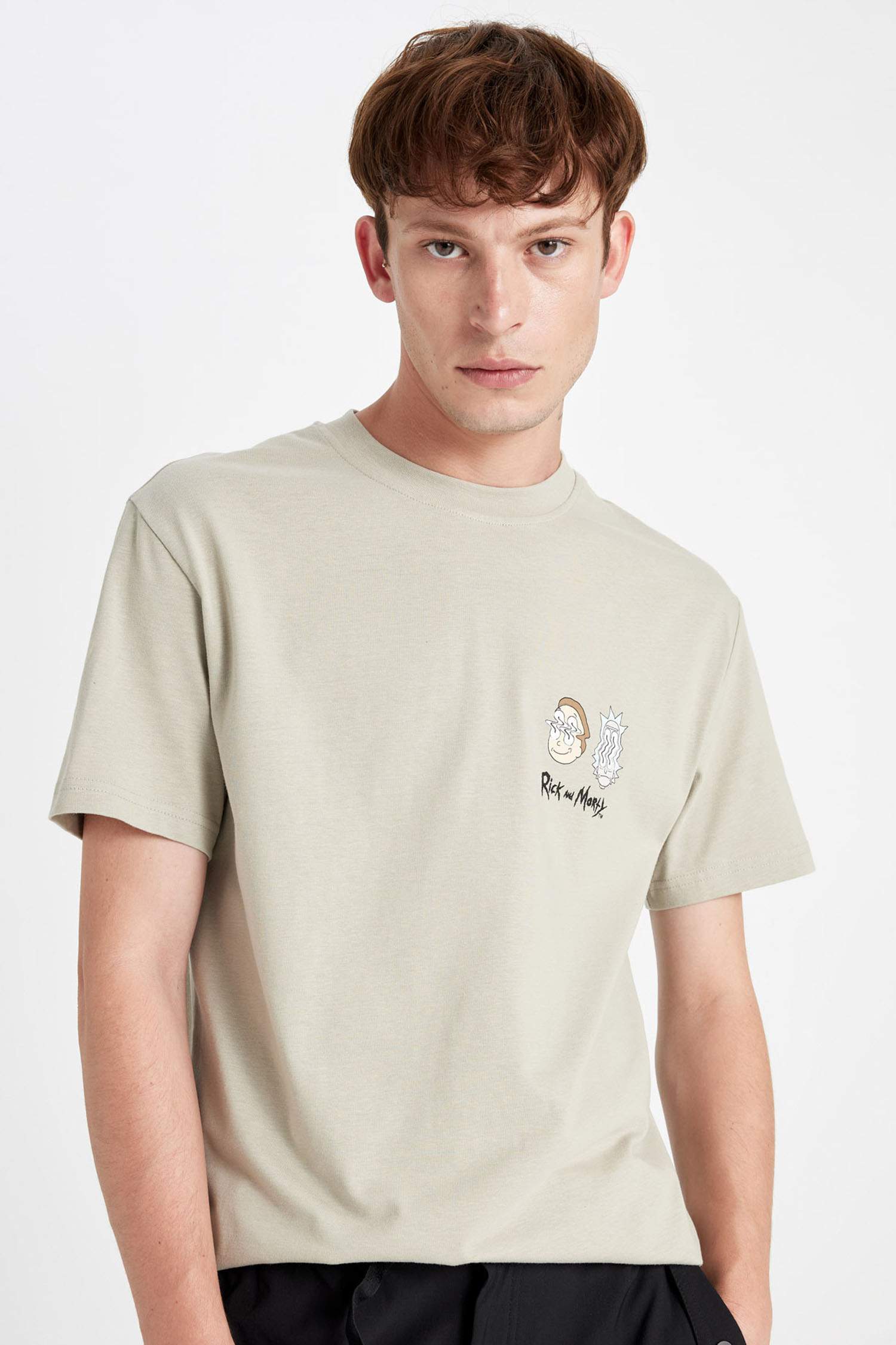 %100 Pamuk Rick and Morty Regular Fit Bisiklet Yaka Kısa Kollu Tişört