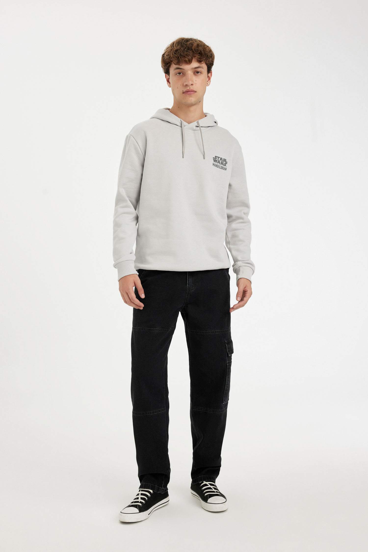 Star Wars-Mandalorian Regular Fit Kapüşonlu Sırt Baskılı Sweatshirt