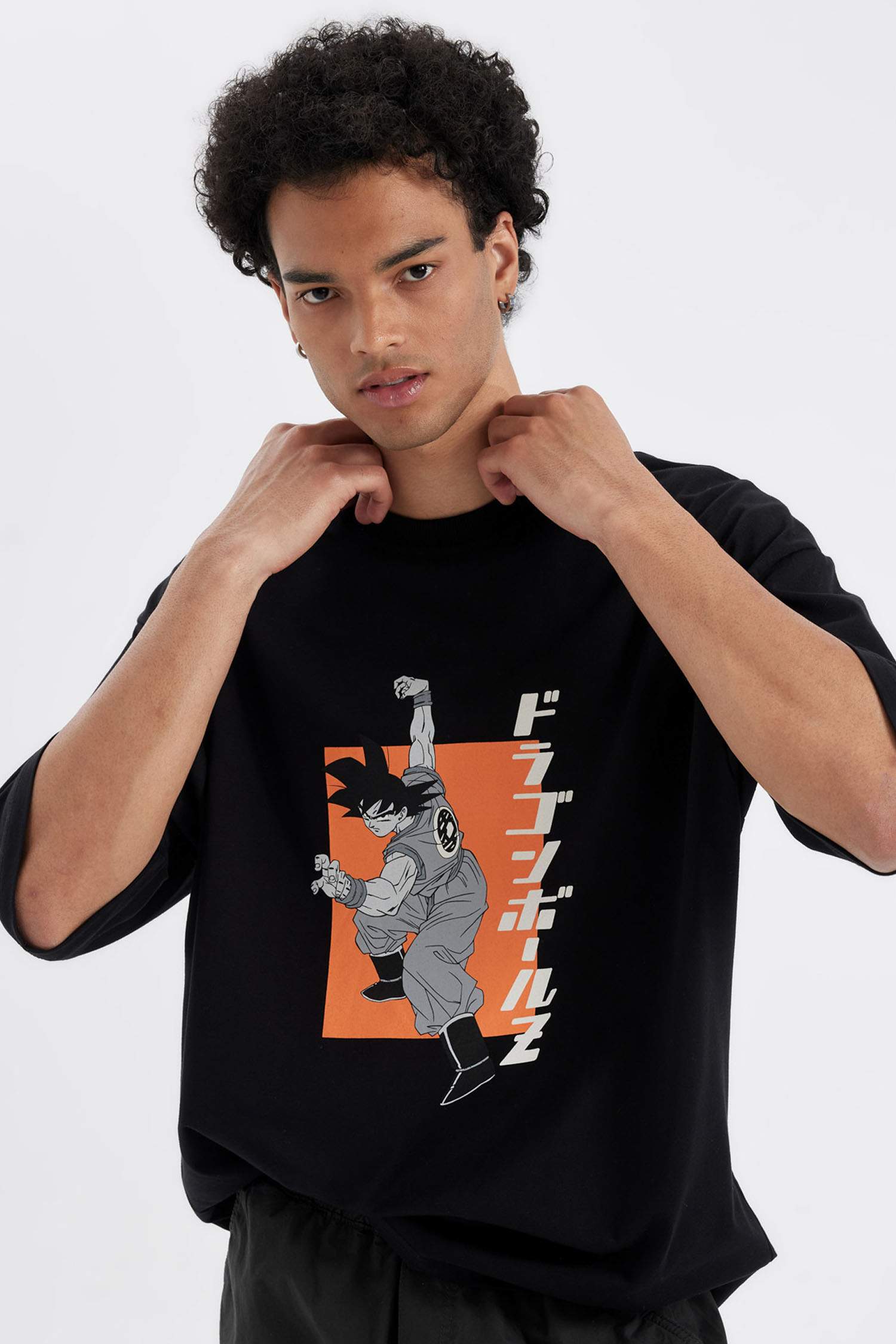 %100 Pamuk Dragon Ball Loose Fit Bisiklet Yaka Sırt Baskılı Kısa Kollu Tişört