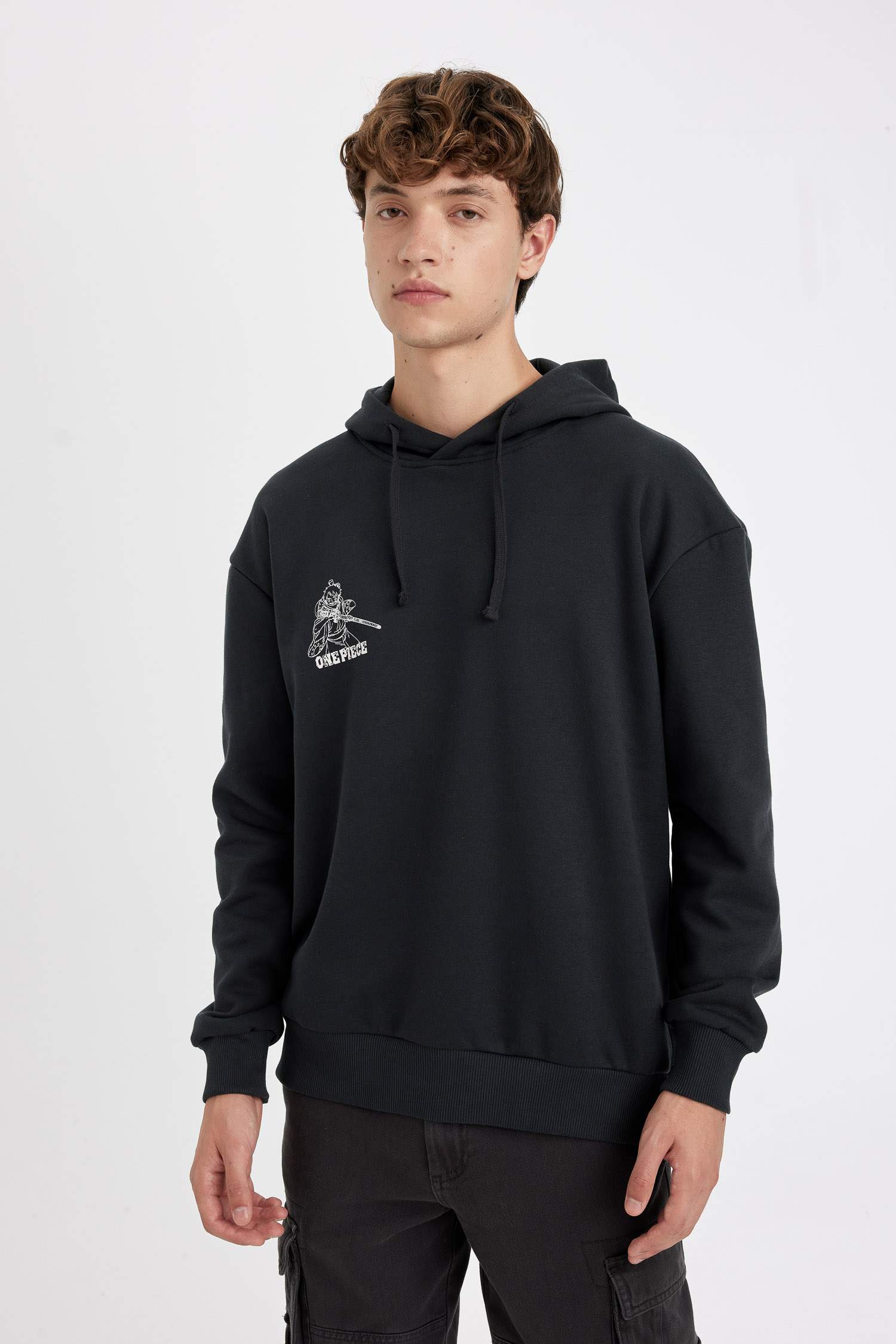 Boxy Fit One Piece Printed Long Sleeve Sweatshirt