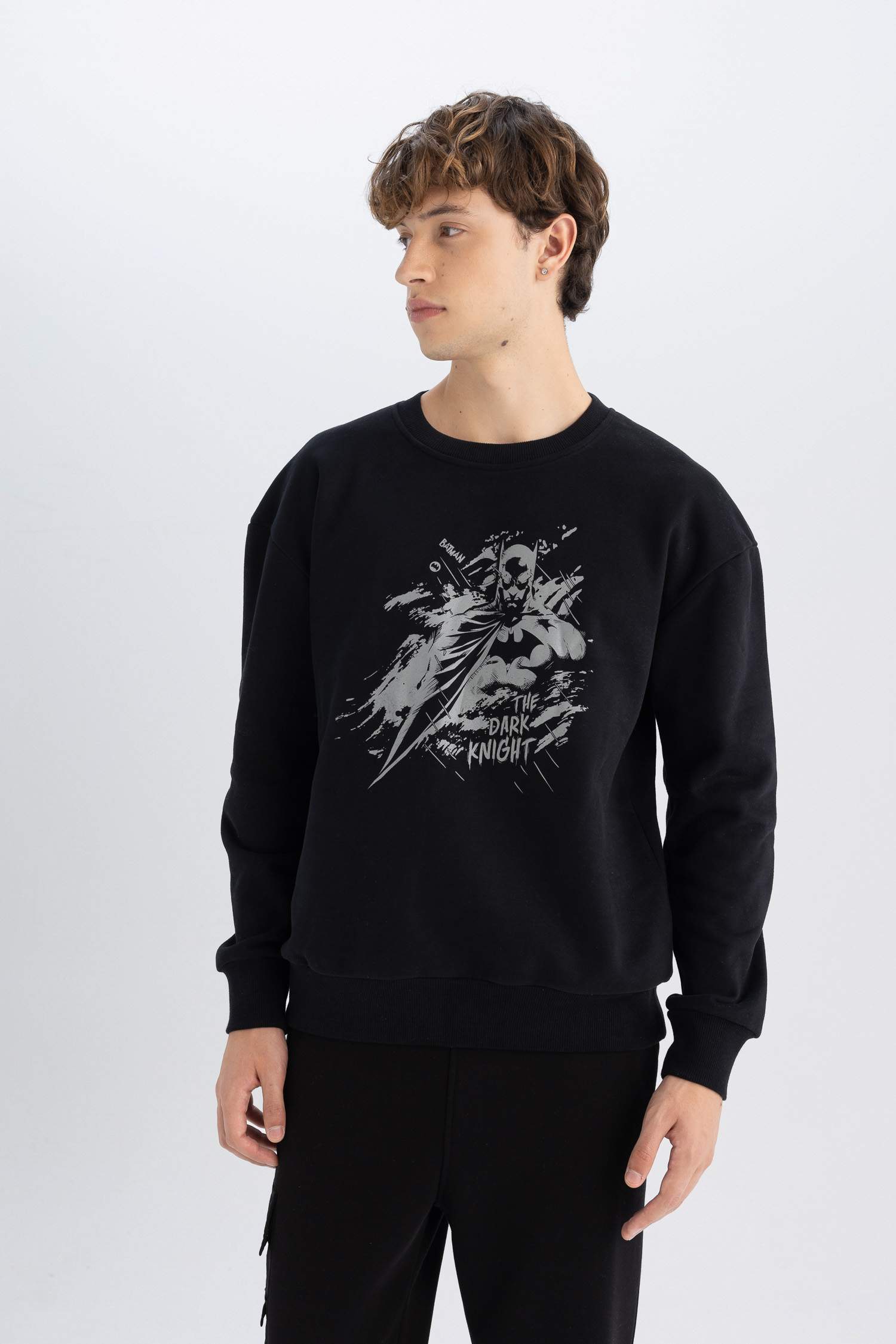 Batman Boxy Fit Crew Neck Printed Thick Sweatshirt