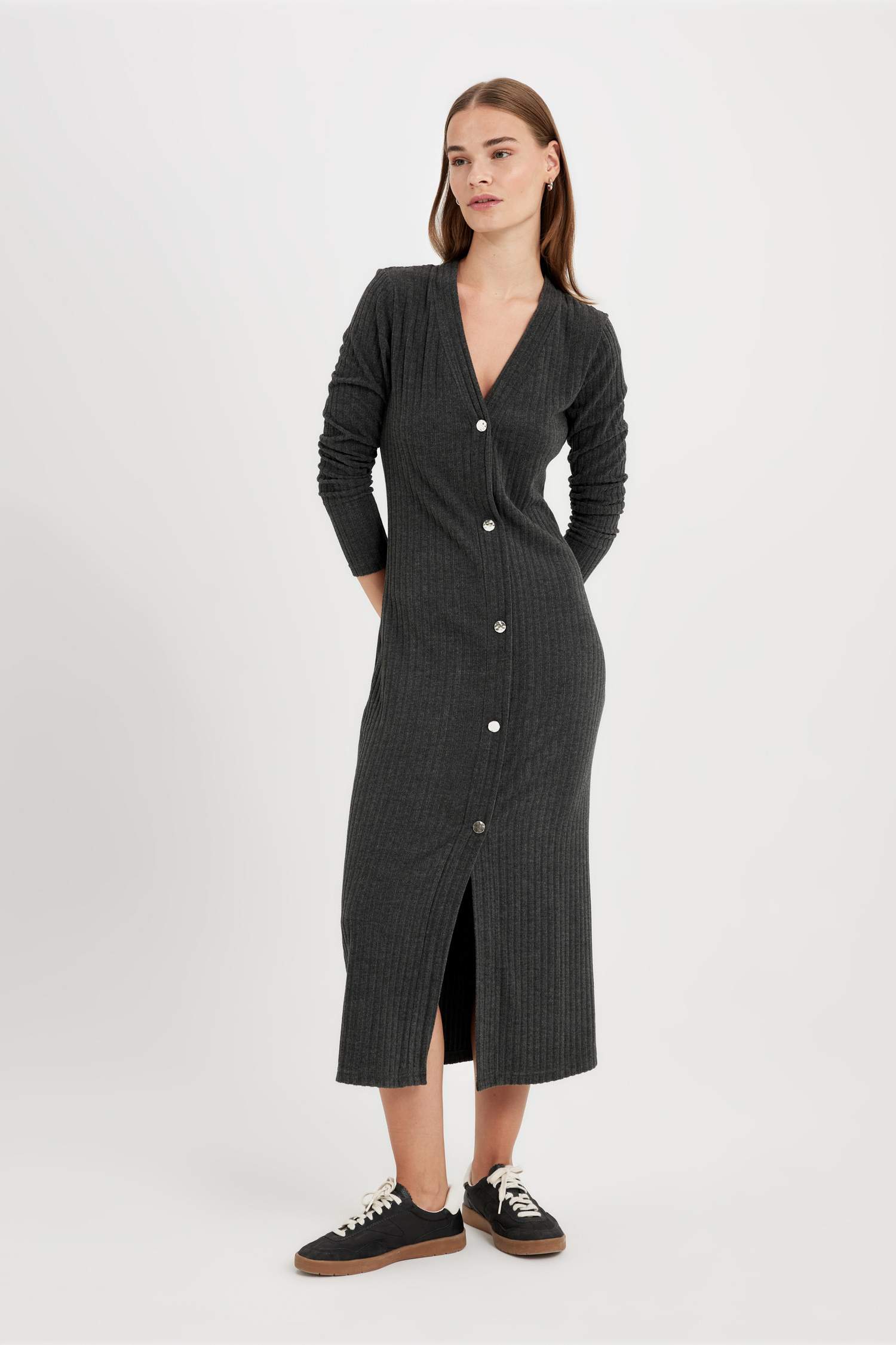 тығыз көйлек v жаға ұзын жеңді Ұзын жеңді трикотаж көйлек