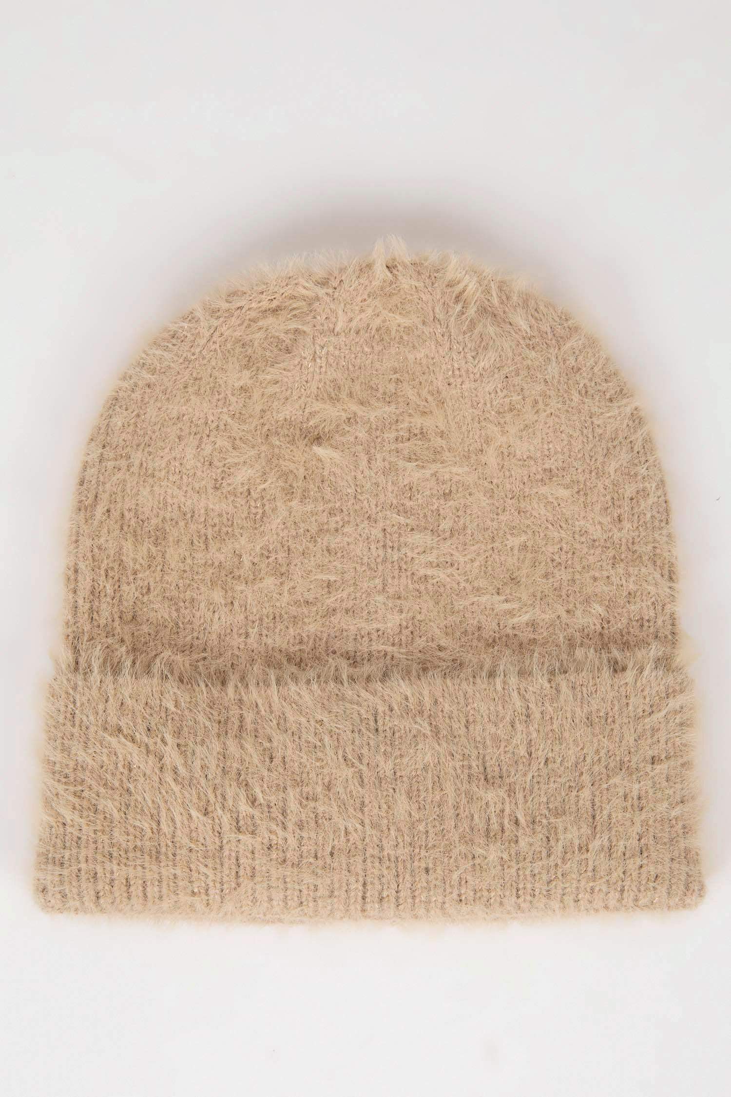 Шапка для женщин