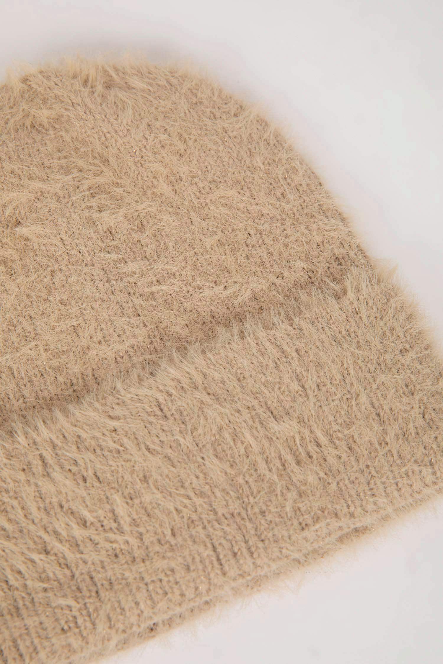 Шапка для женщин