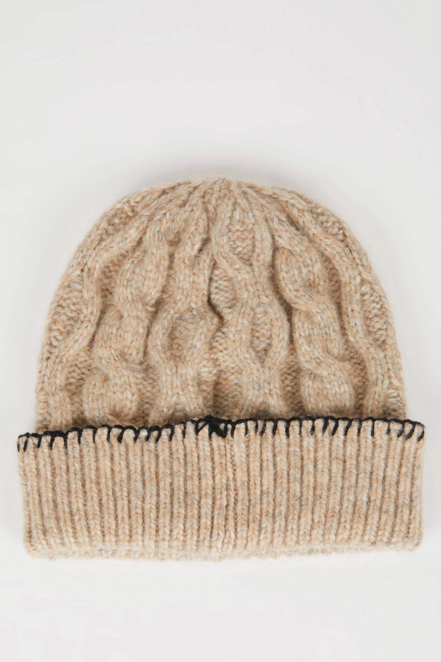 Шапка для женщин