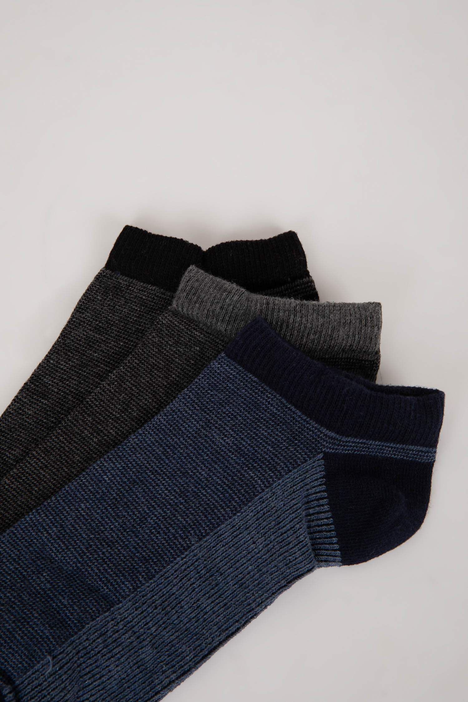 جوارب قصيرة قطن ولادي - 3 قطع