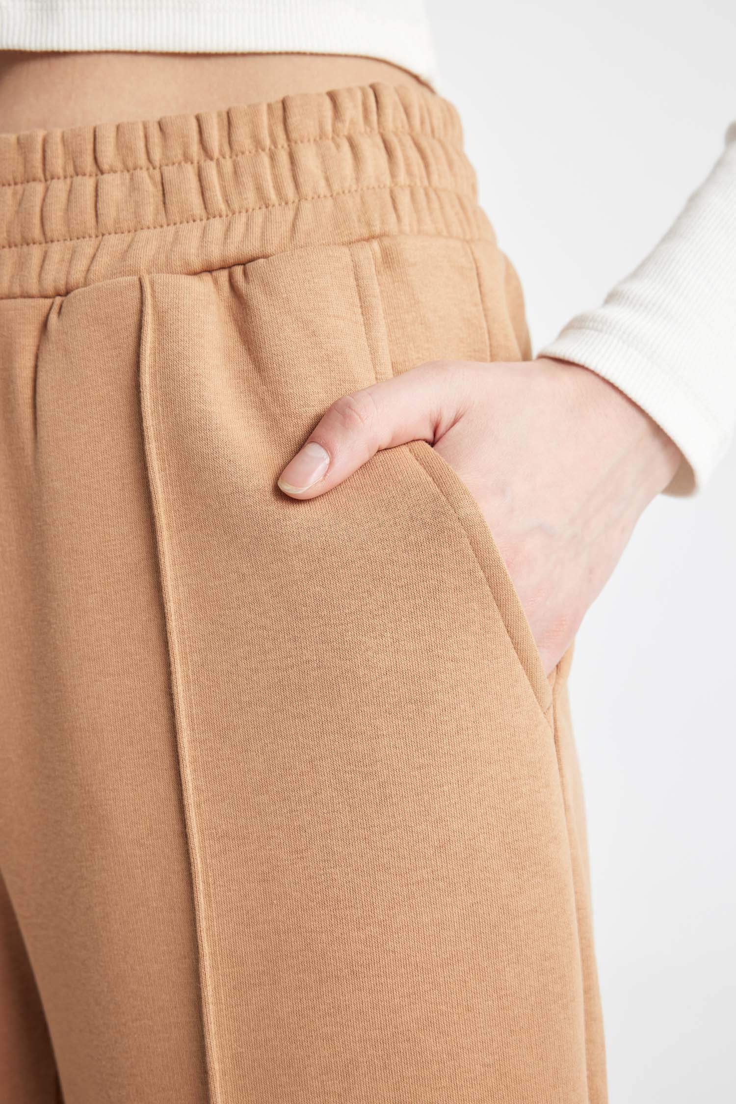 Брюки Wide Leg с карманами