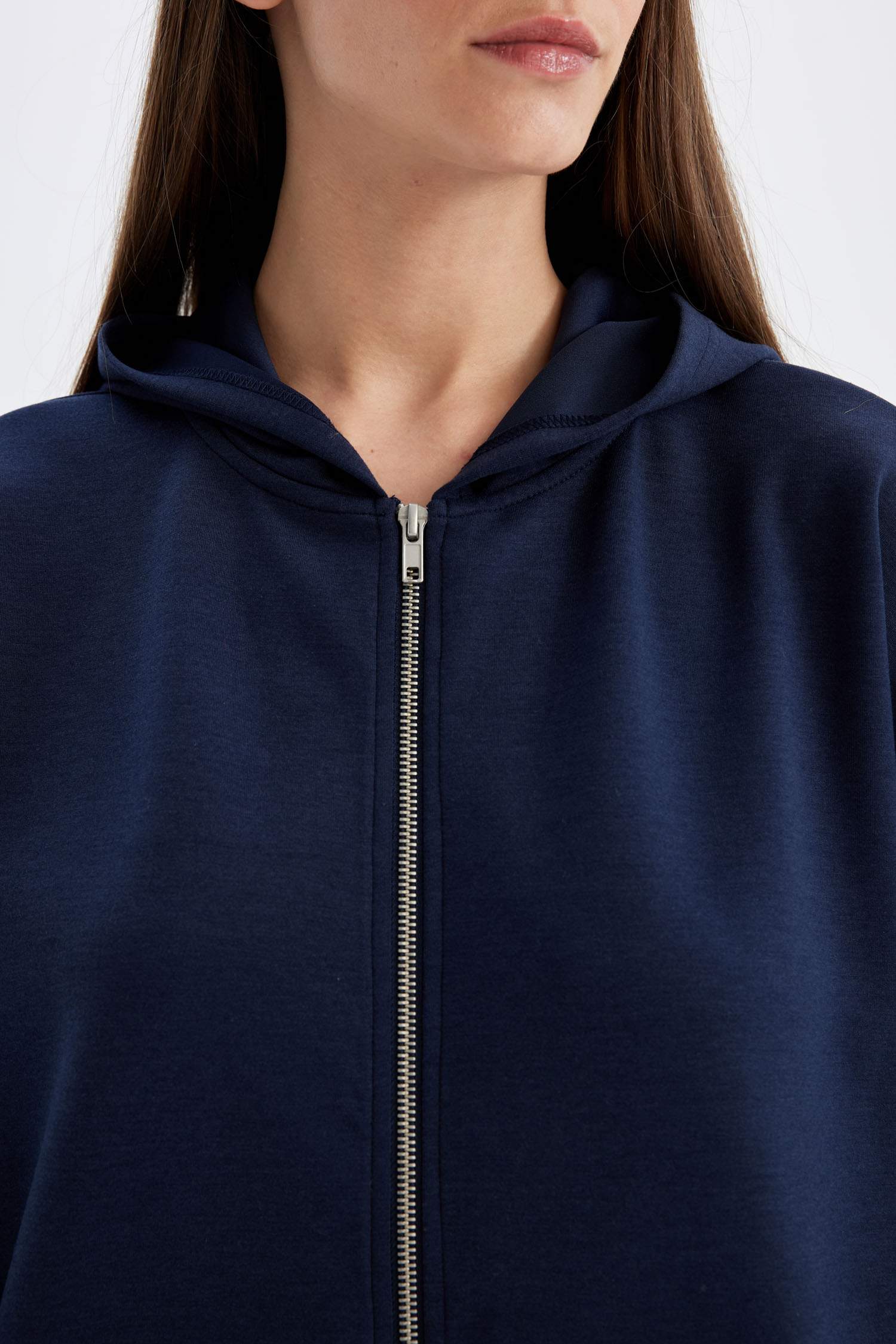 Oversize Fit Hooded Basic Scuba Fabric Zippered Sweatshirt