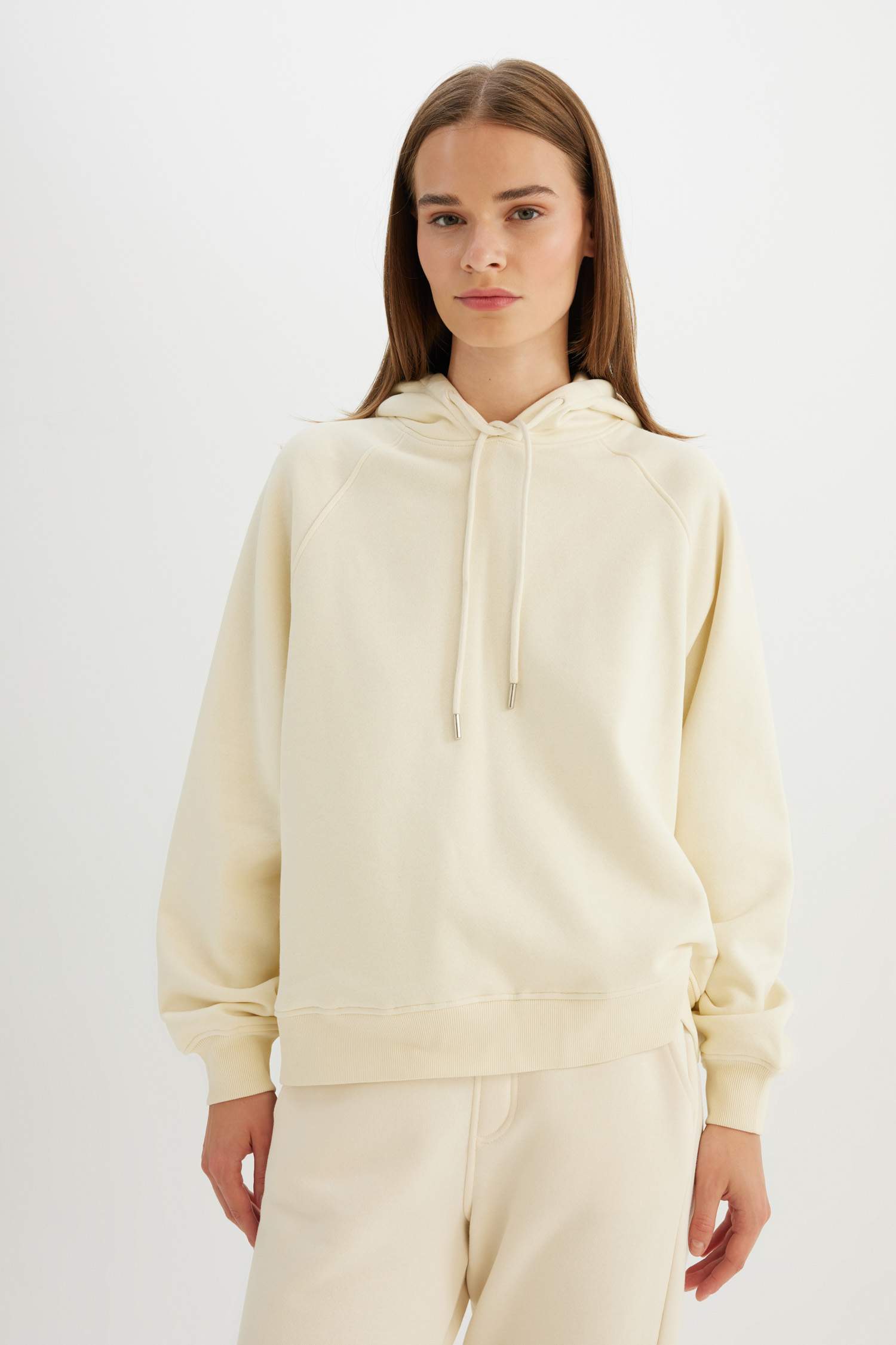 үлкен пішім бас киімді Свитер