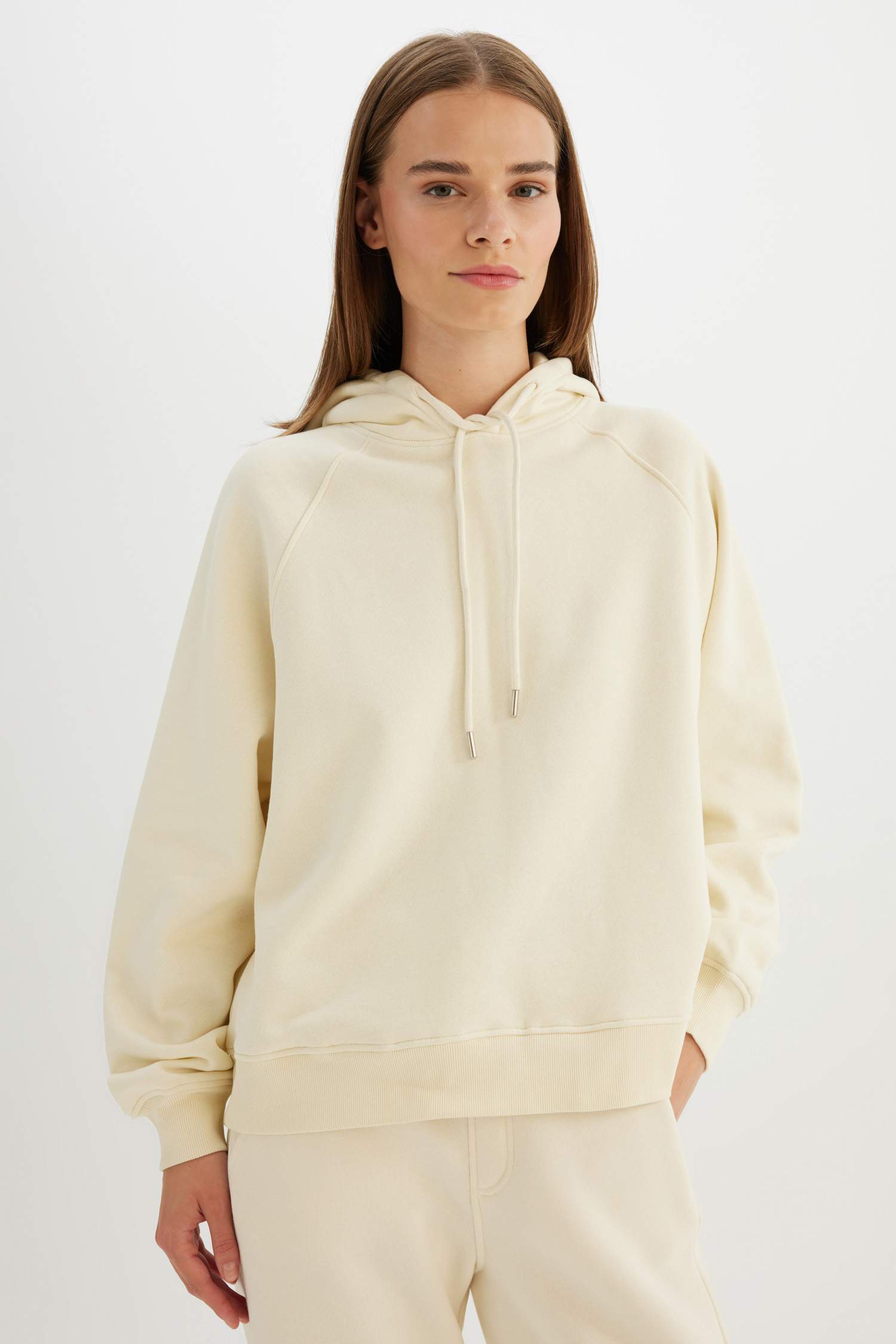 үлкен пішім бас киімді Свитер