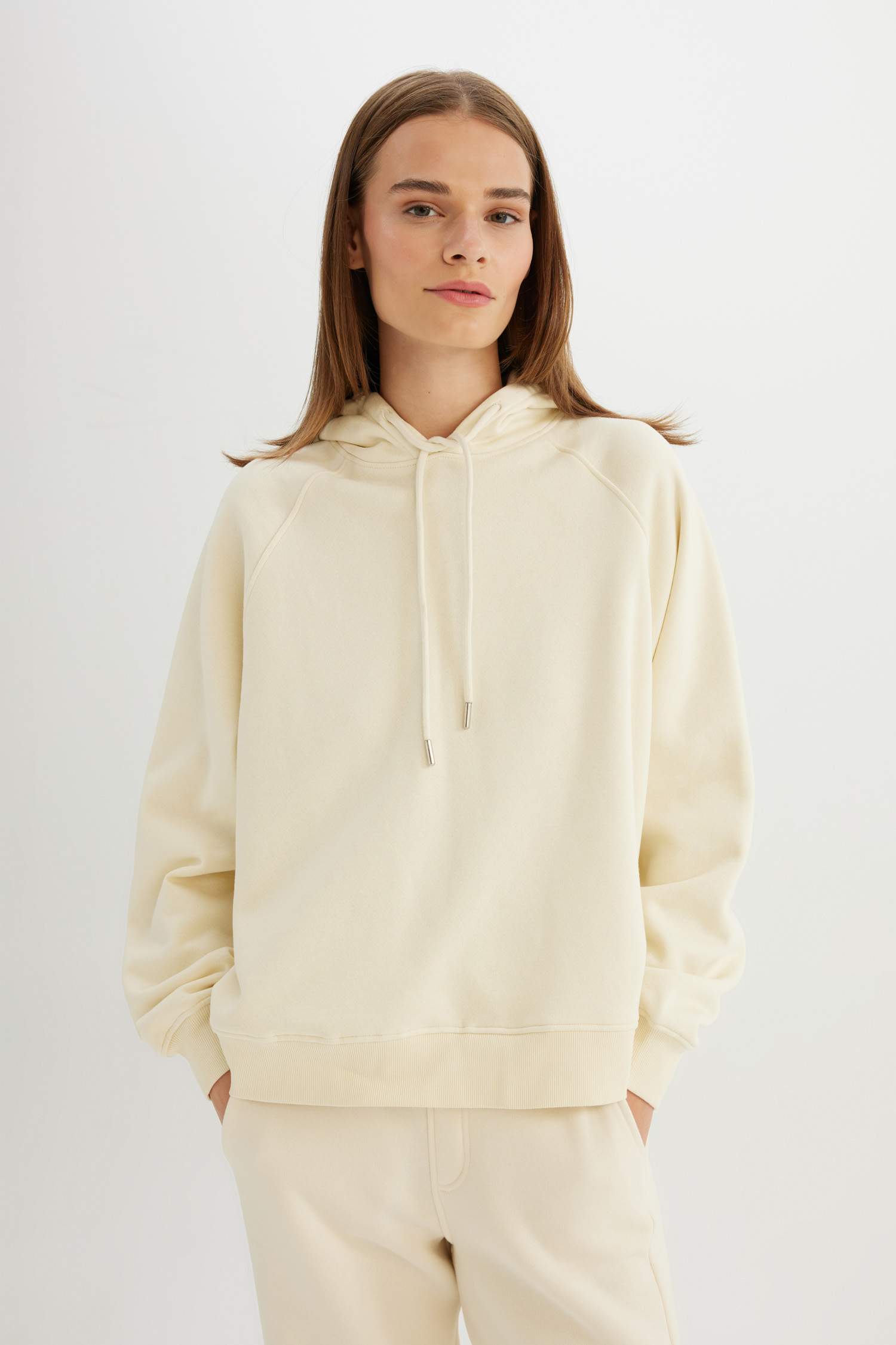 үлкен пішім бас киімді Свитер