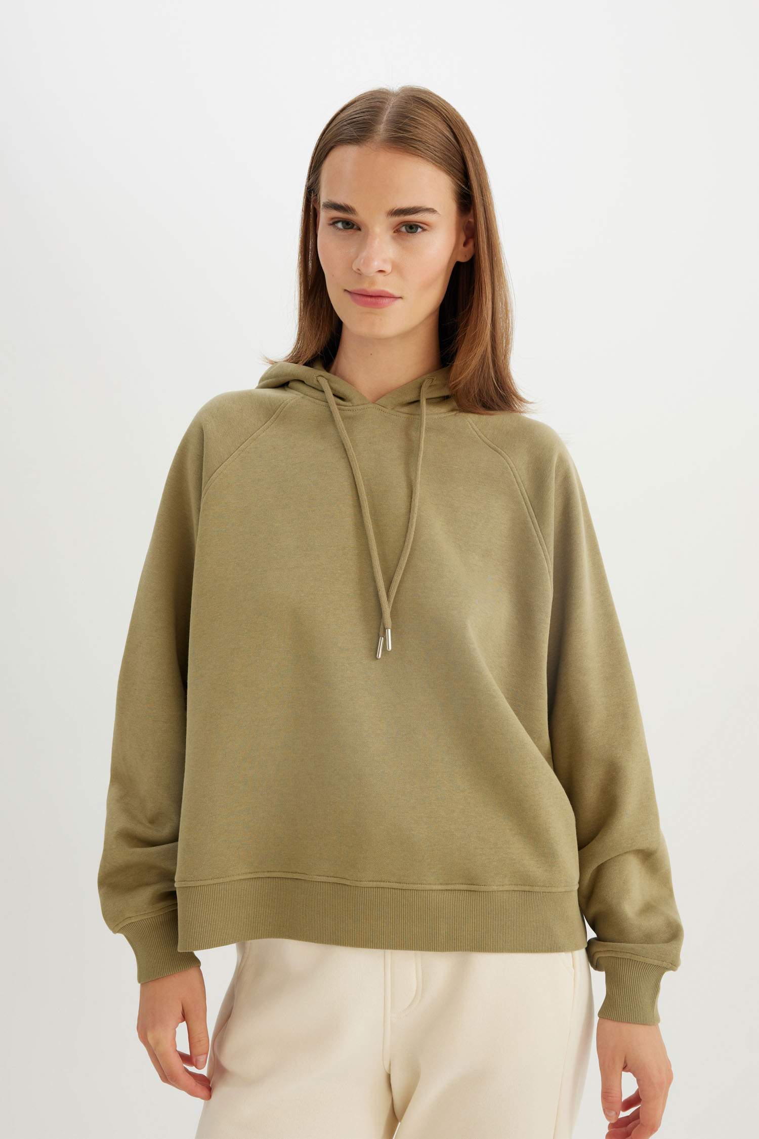 үлкен пішім бас киімді Свитер