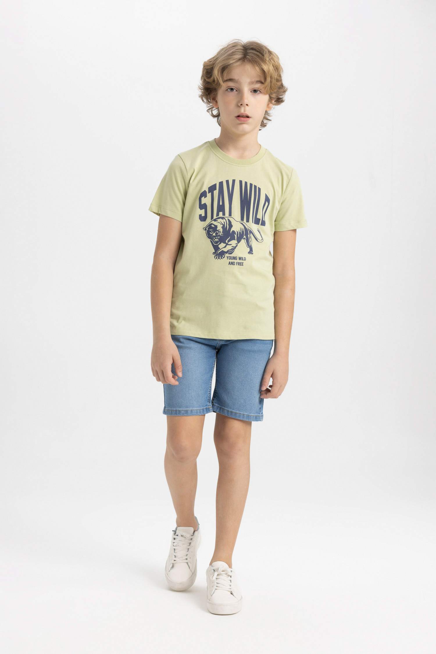 Erkek Çocuk Bisiklet Yaka Baskılı Kısa Kollu Tişört