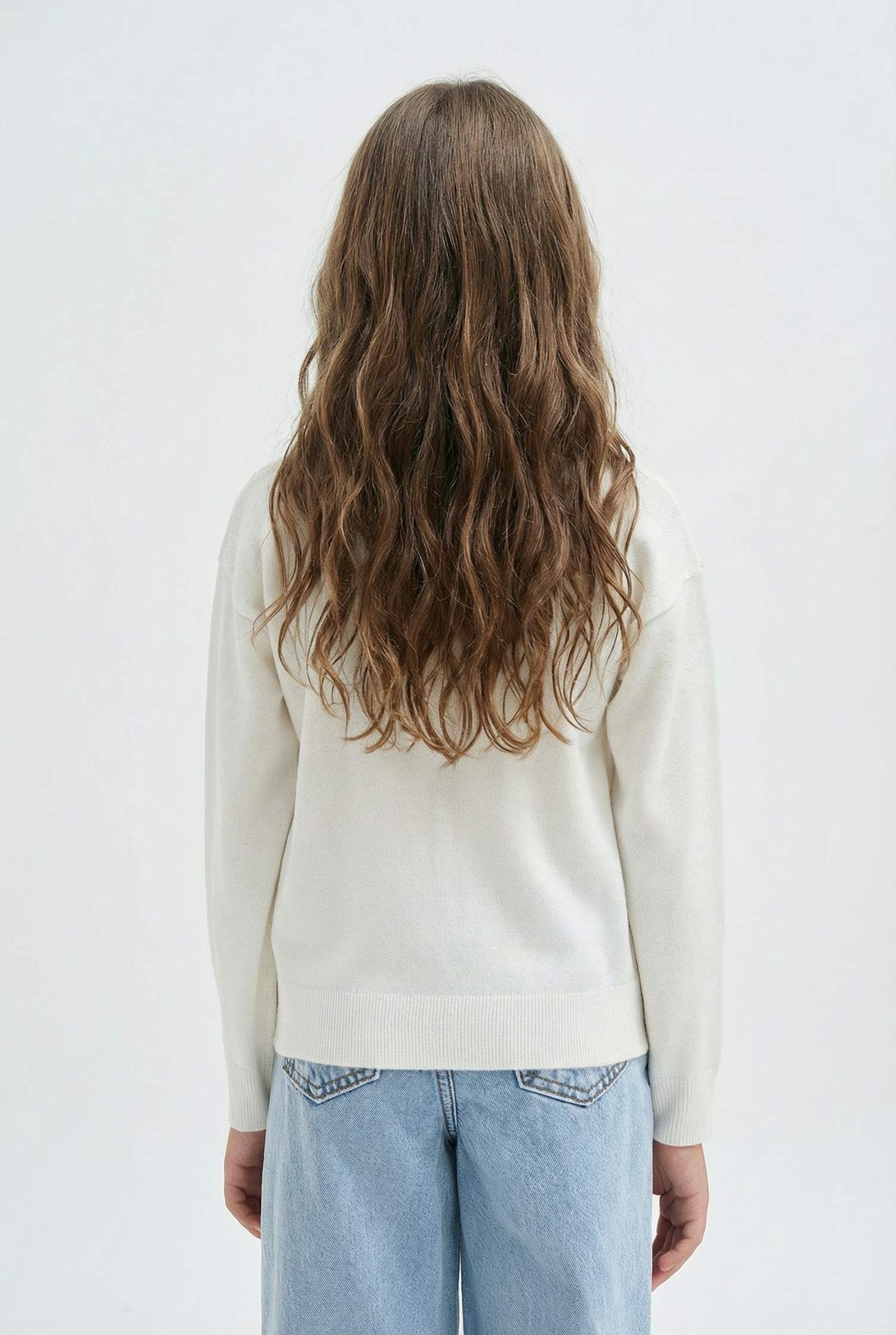 بلوفر قصة عادية بياقة مستديرة