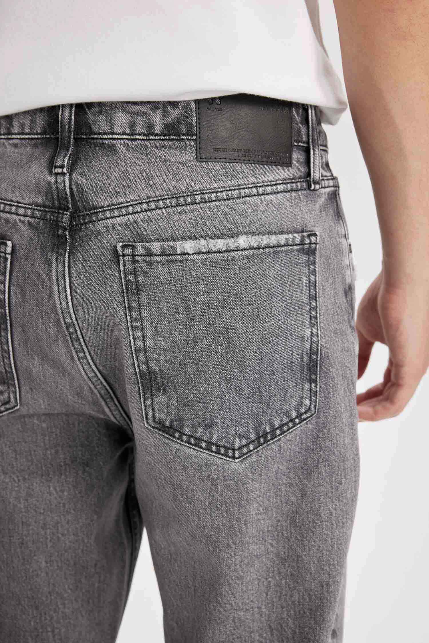 %100 Pamuk 90's Slim Fit Dar Kalıp Yüksek Bel Dar Paça Jean Pantolon