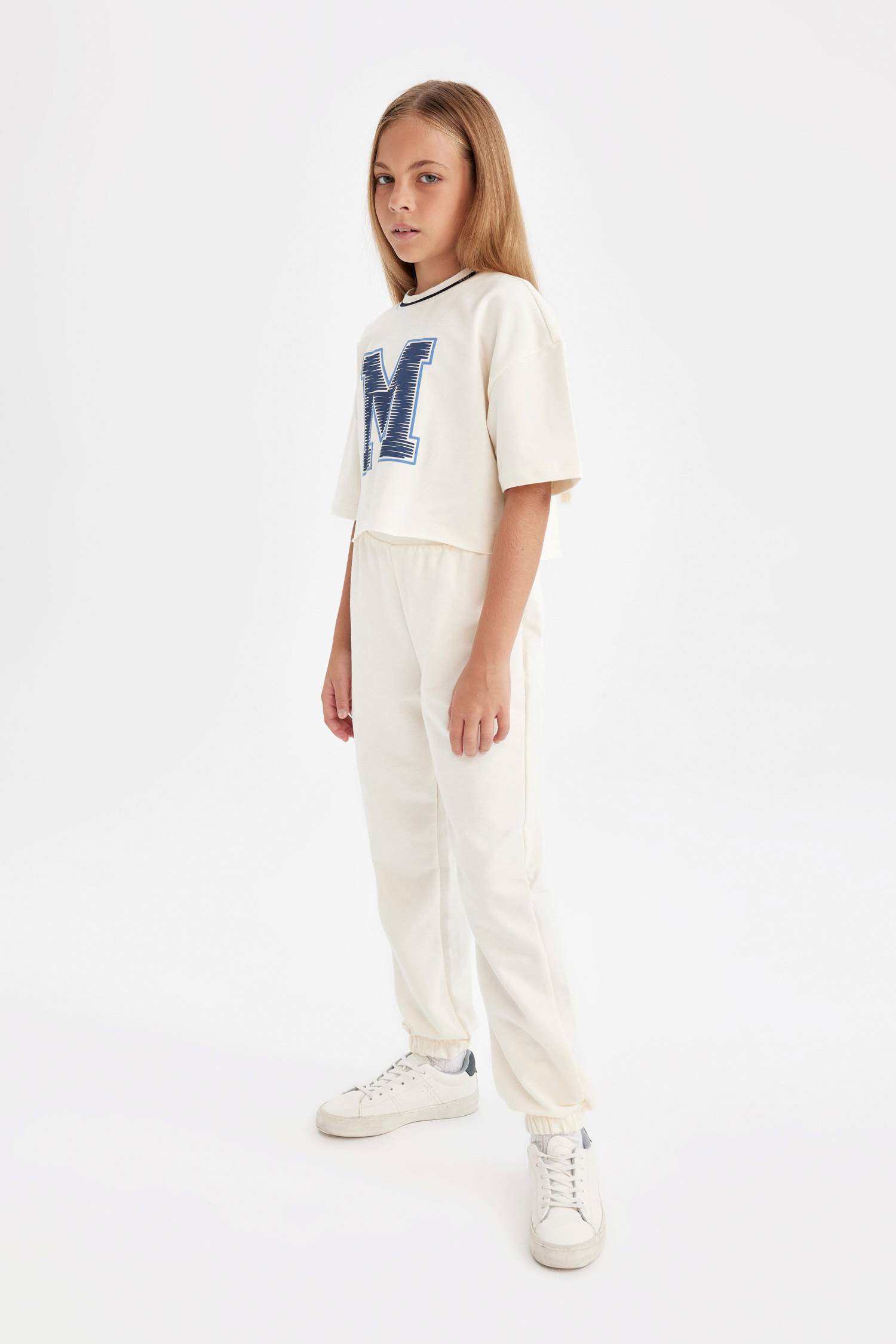 طقم بناتي سويت شيرت وتي شيرت قصة مريحة - قطعتين