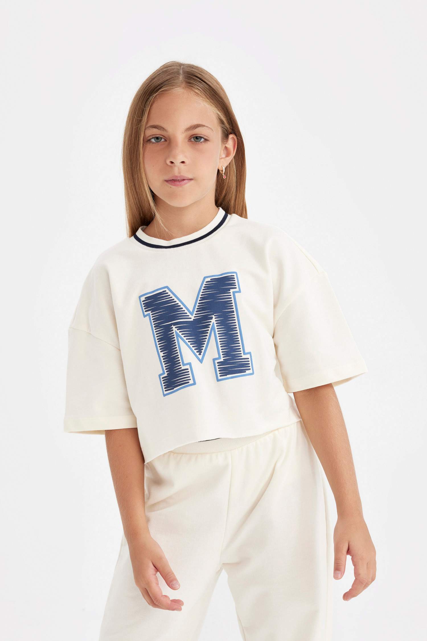 طقم بناتي سويت شيرت وتي شيرت قصة مريحة - قطعتين