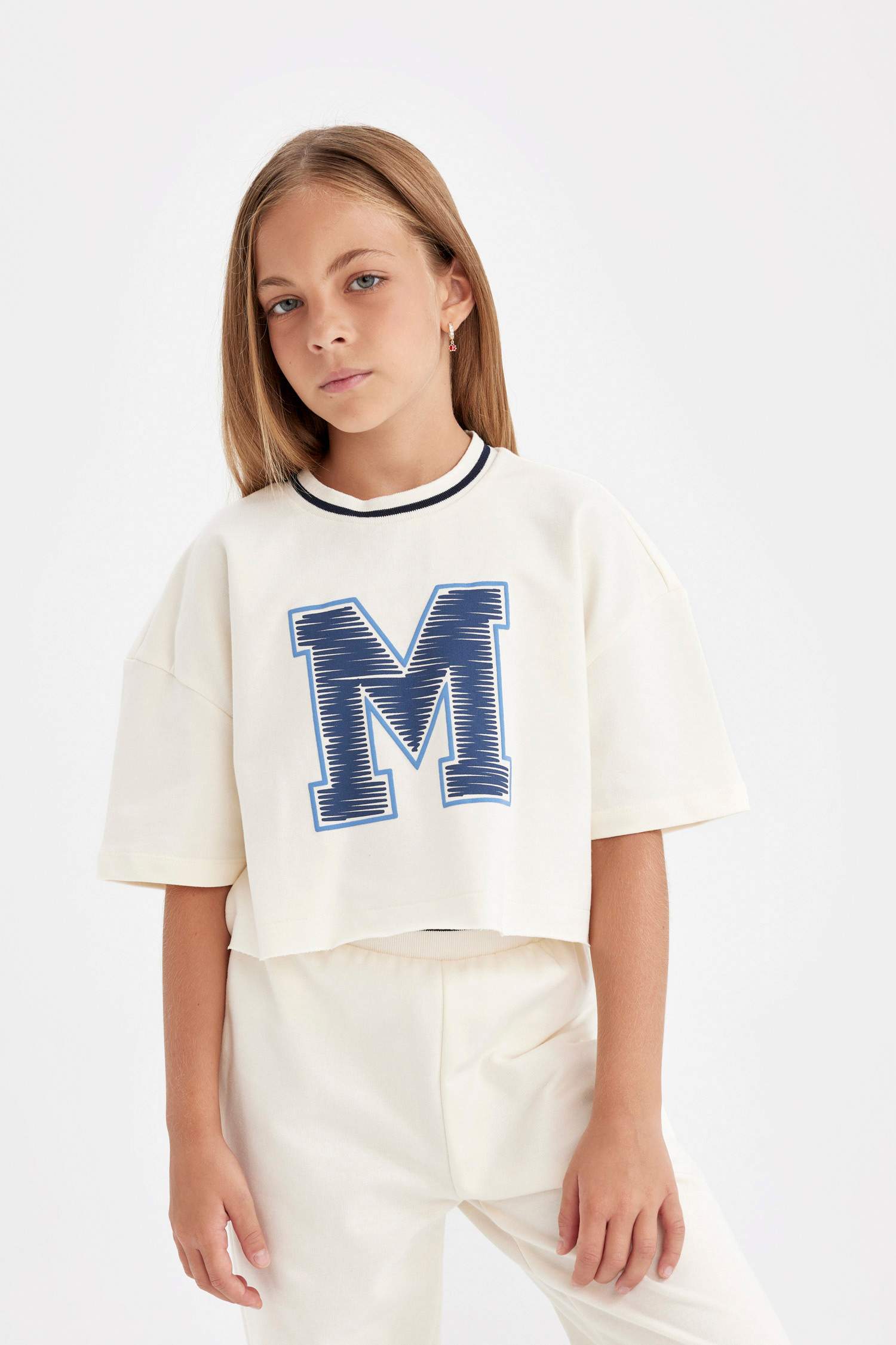 طقم بناتي سويت شيرت وتي شيرت قصة مريحة - قطعتين