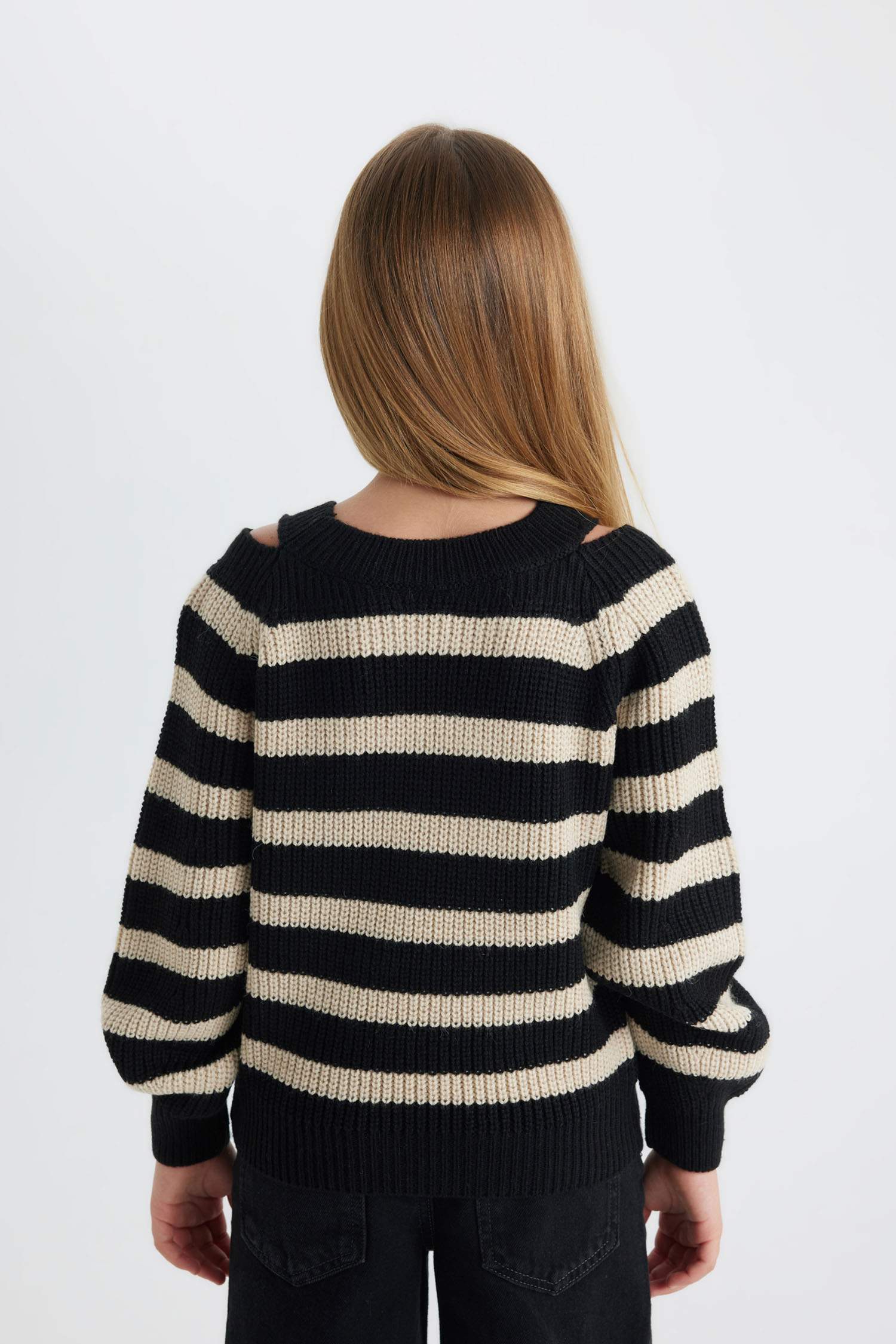 Girl Standard Fit Striped Crew Neck Knitted Pullover