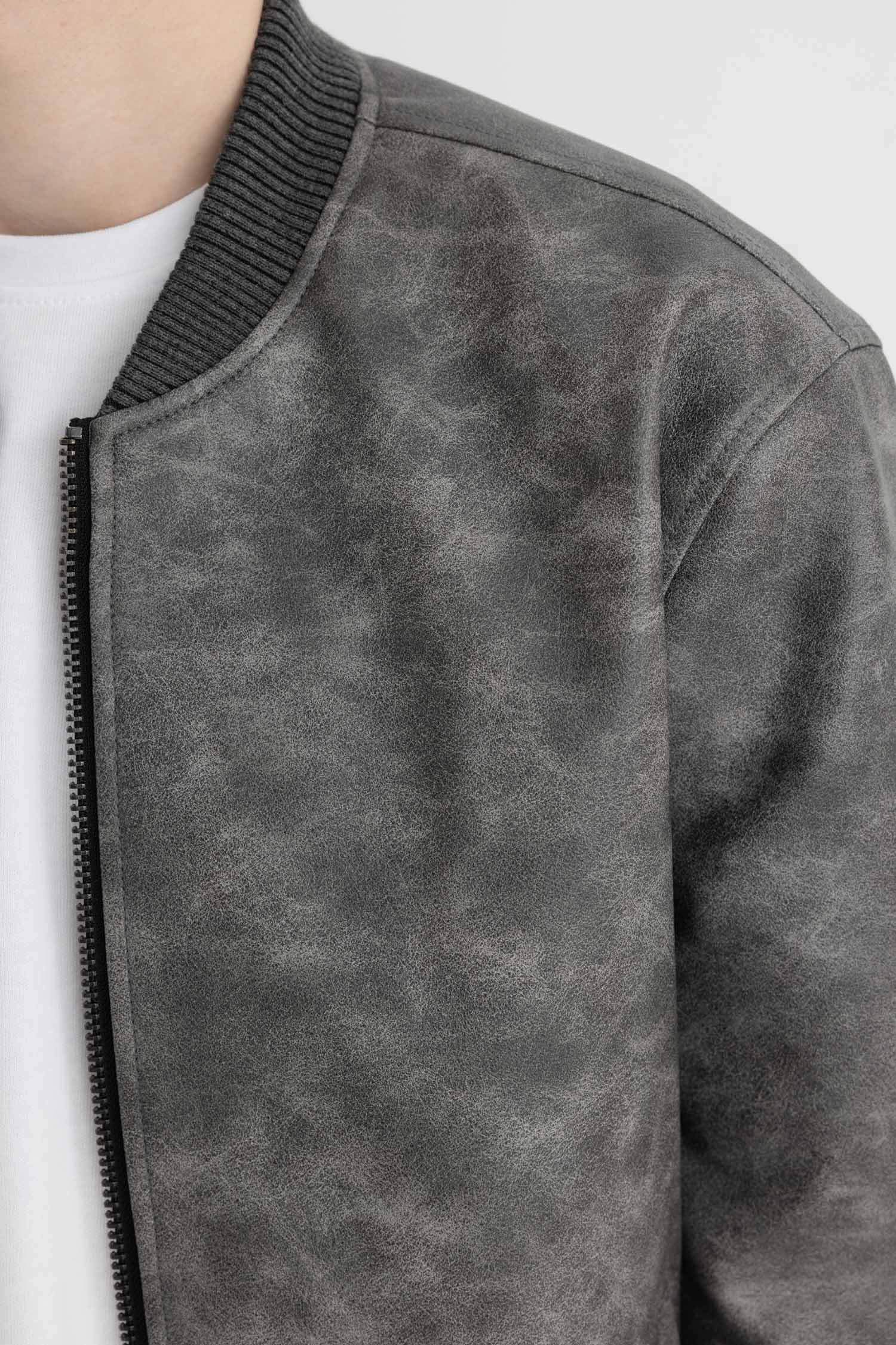 Su İtici Slim Fit Dar Kesim Kolej Yaka Fermuarlı Cepli Astarlı Suni Deri Mevsimlik Hafif Mont Ceket