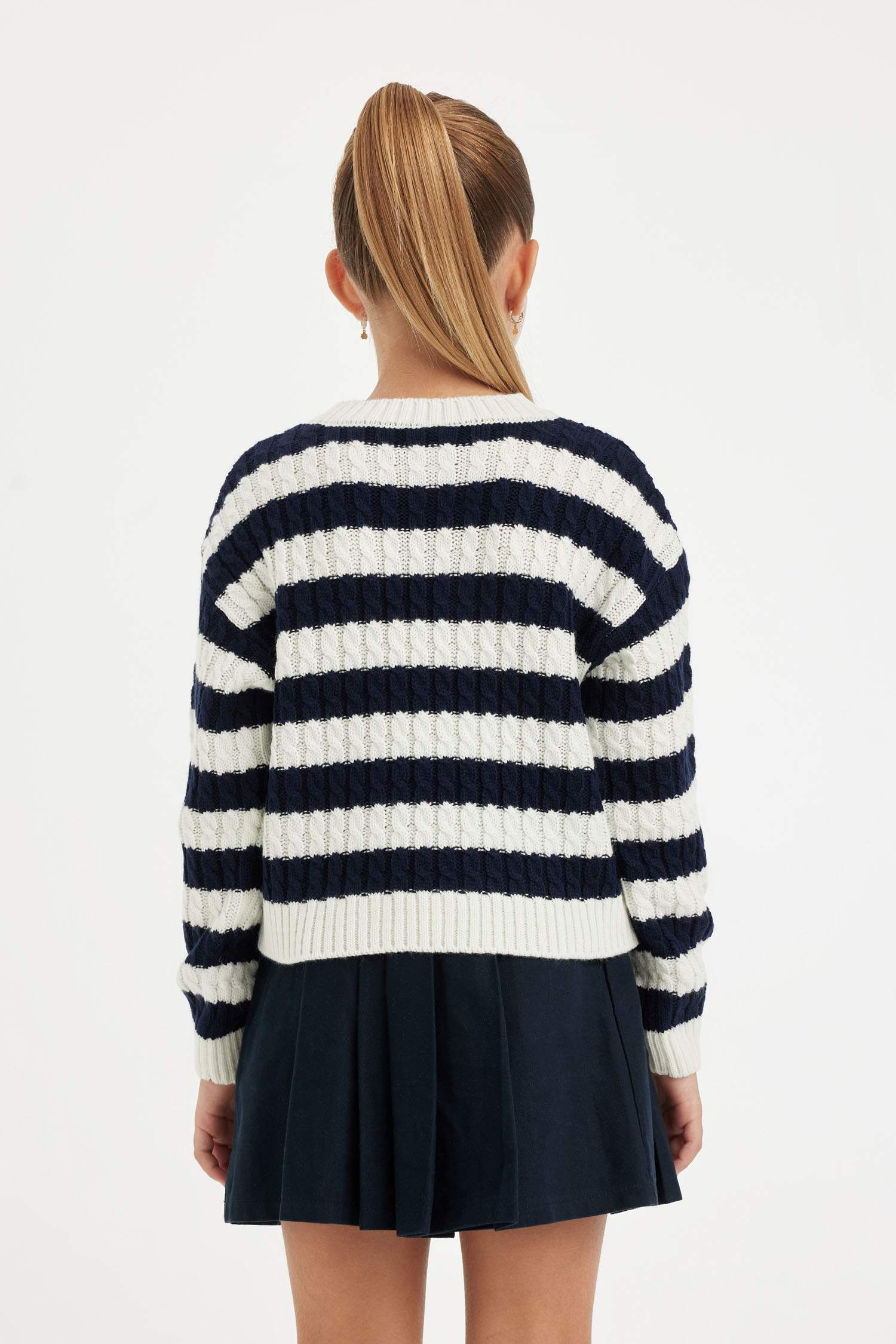 Kız Çocuk Lacivert Çizgili Standart Fit Bisiklet Yaka Triko Kazak